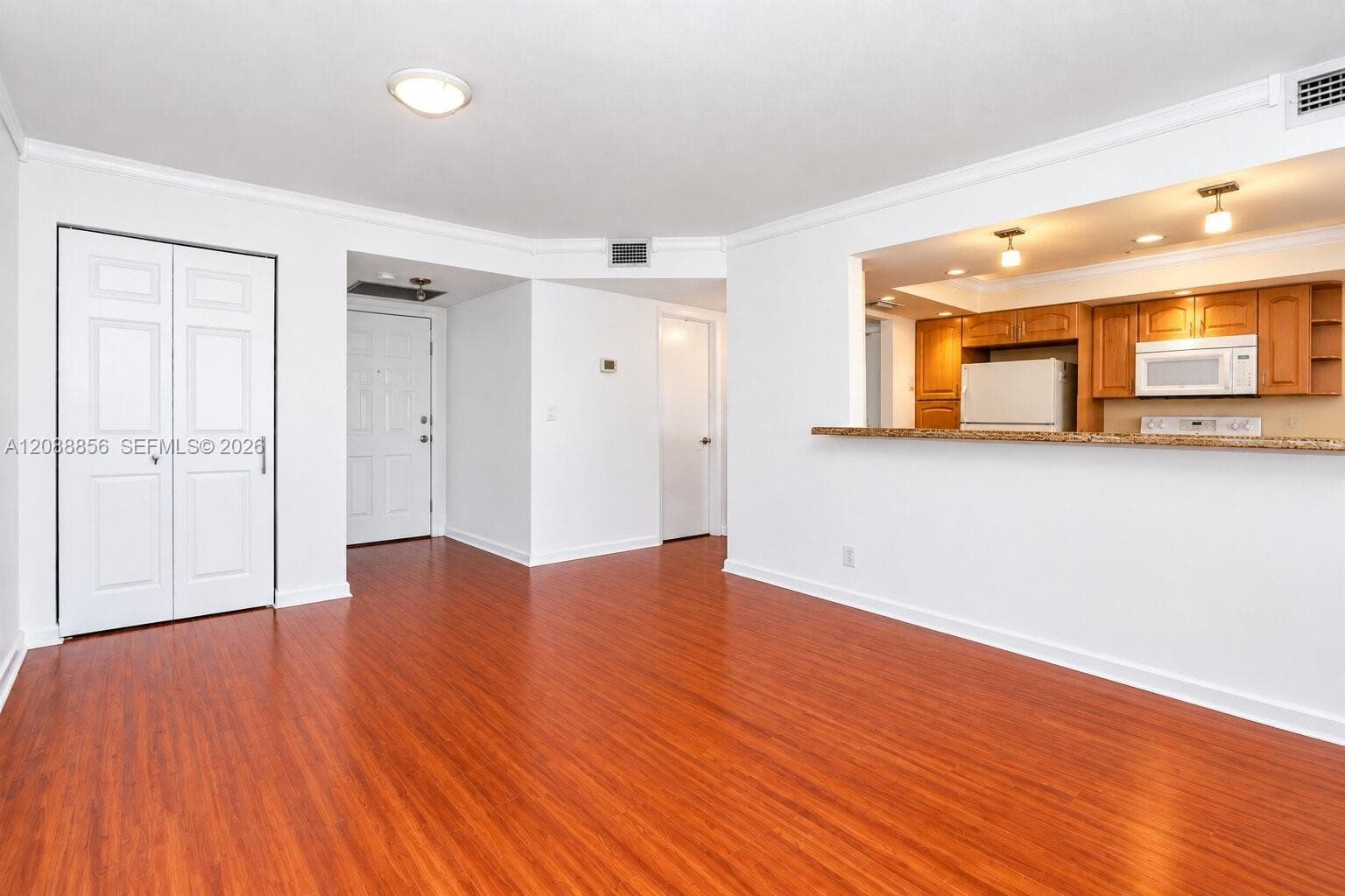 TOWERS OF OCEANVIEW · #204 in Hallandale Beach - Photo 4