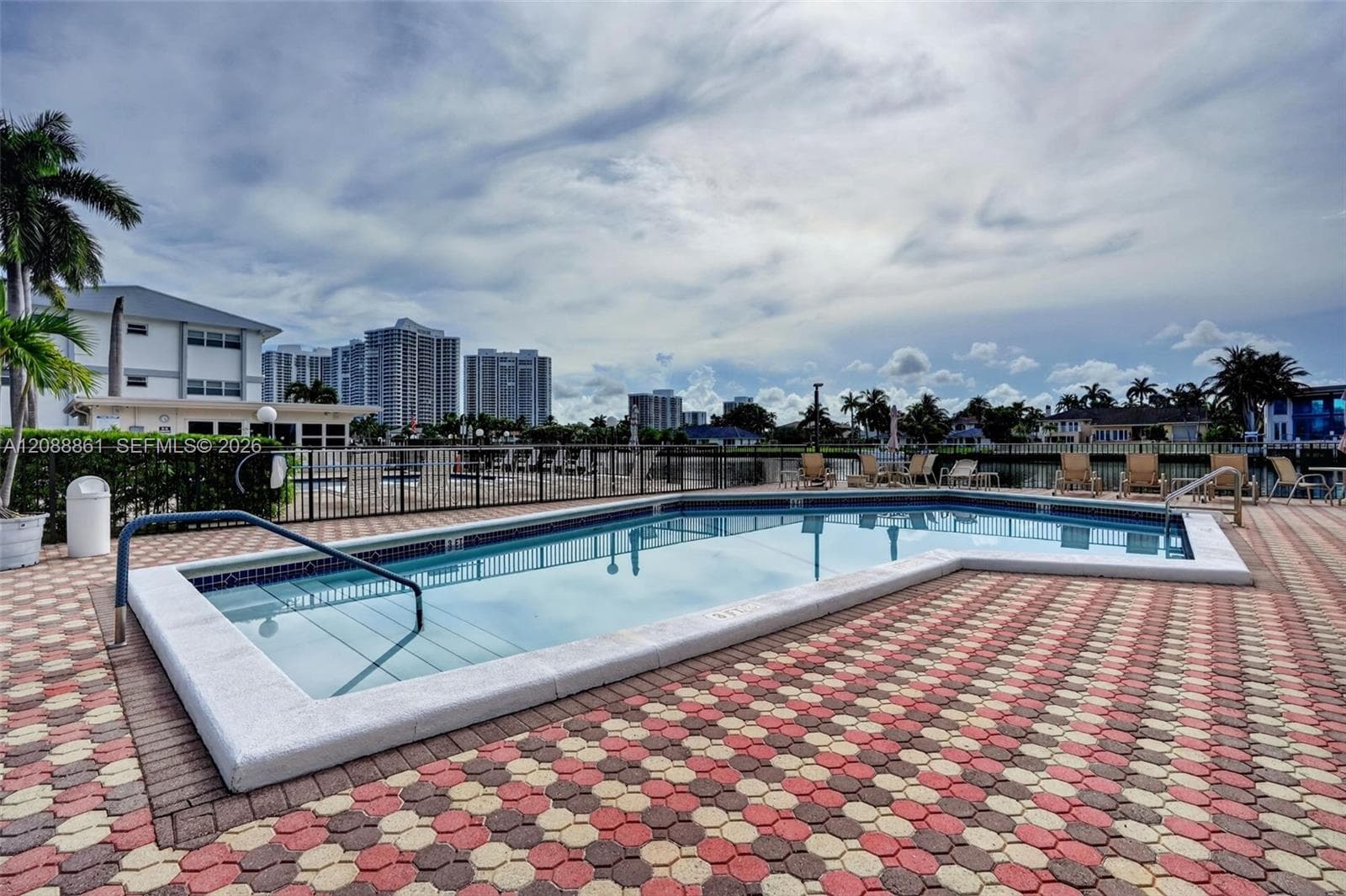 ASHLEIGH HOUSE CONDO · #510 in Hallandale Beach - Photo 36