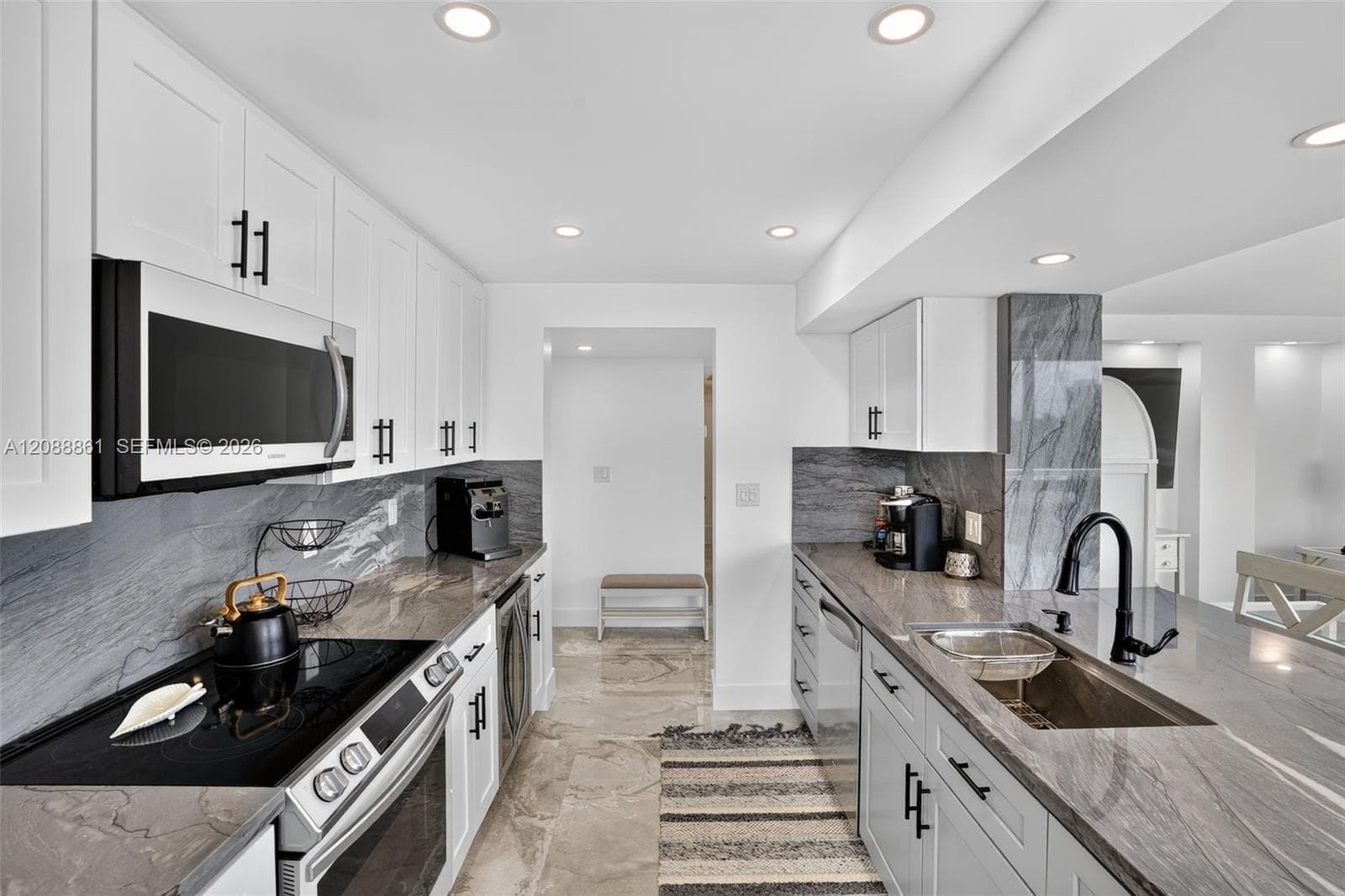 ASHLEIGH HOUSE CONDO · #510 in Hallandale Beach - Photo 8