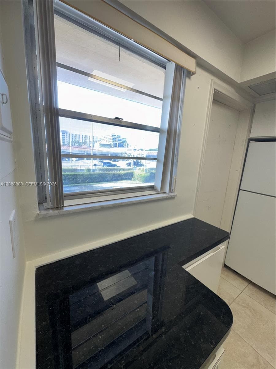Biscayne Lake Gardens · #213 C in Aventura - Photo 20