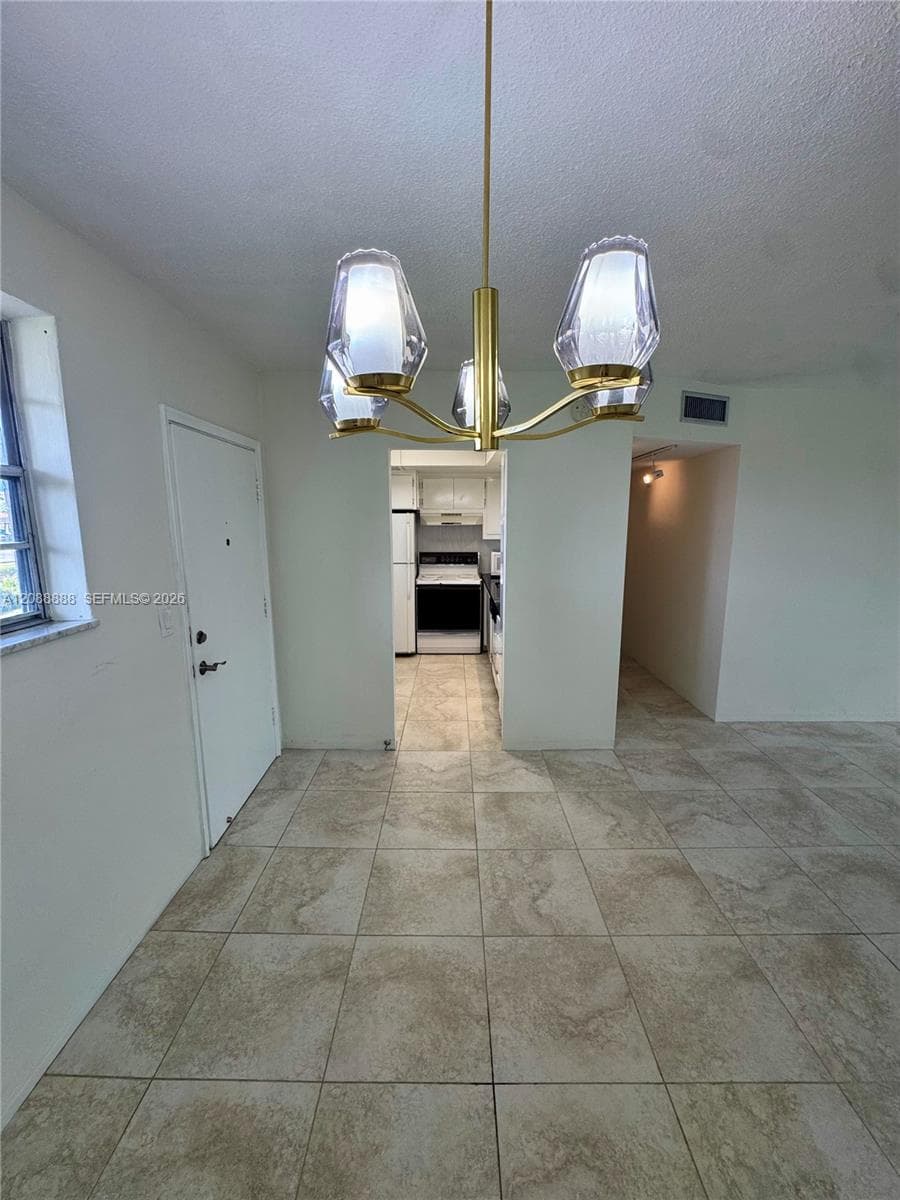 Biscayne Lake Gardens · #213 C in Aventura - Photo 19