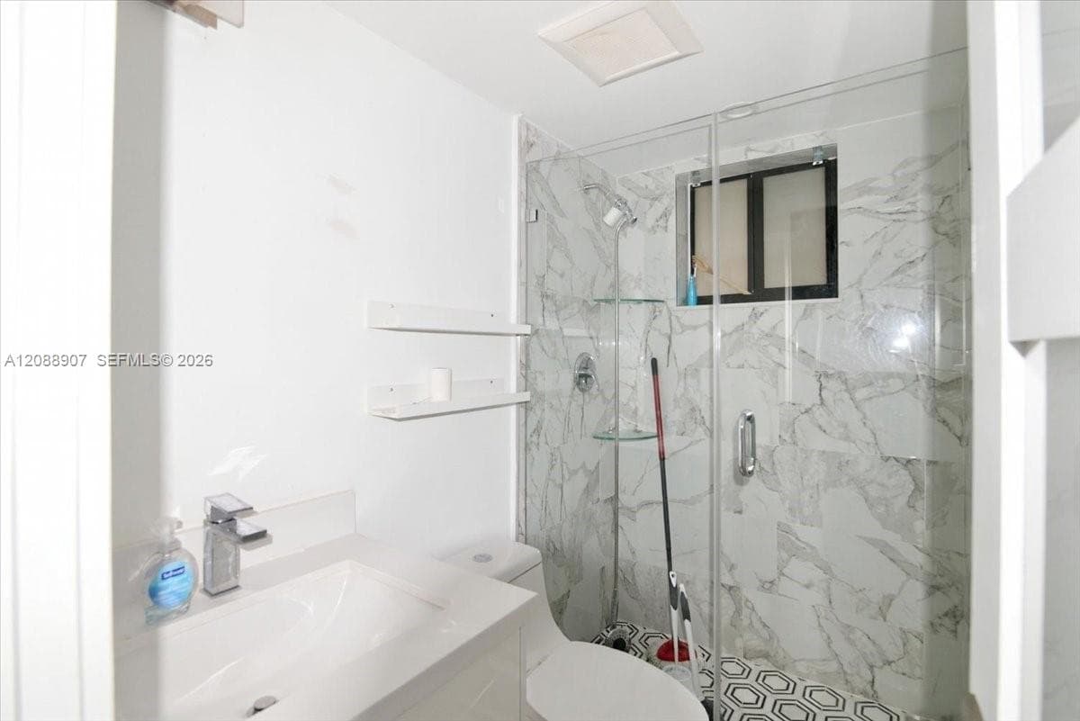 Residencial El Prado · #202 in Hialeah - Photo 20