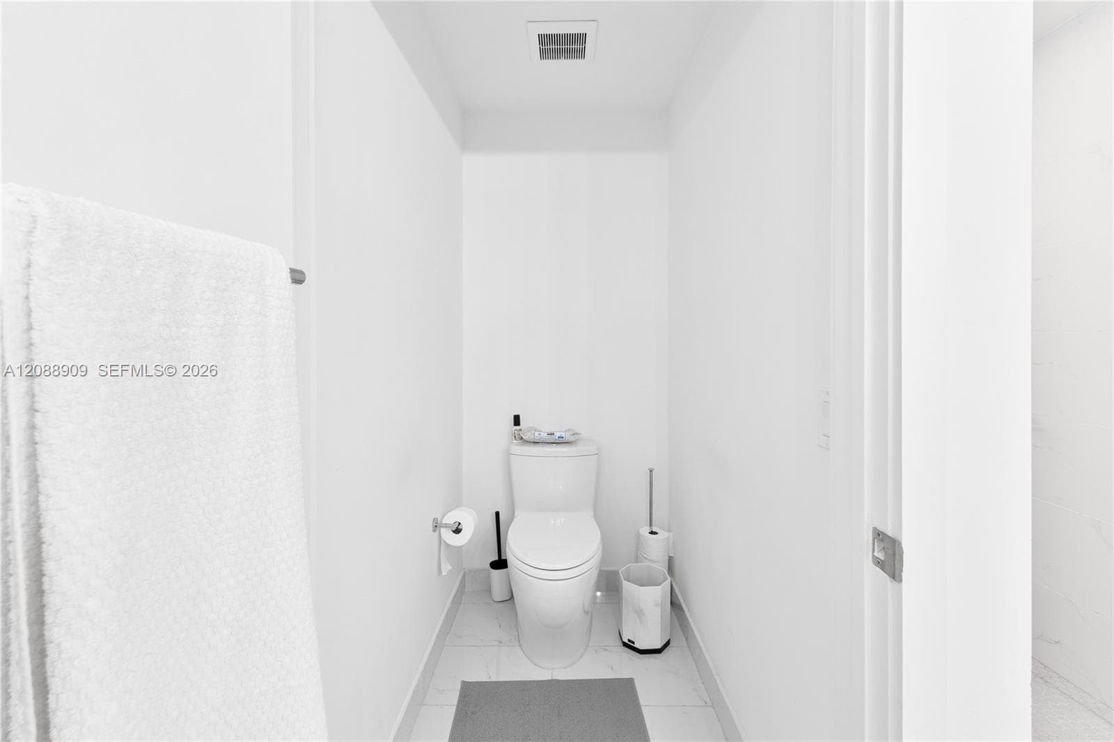 THE HARBOUR NORTH CONDO · #707 in North Miami Beach - Photo 9