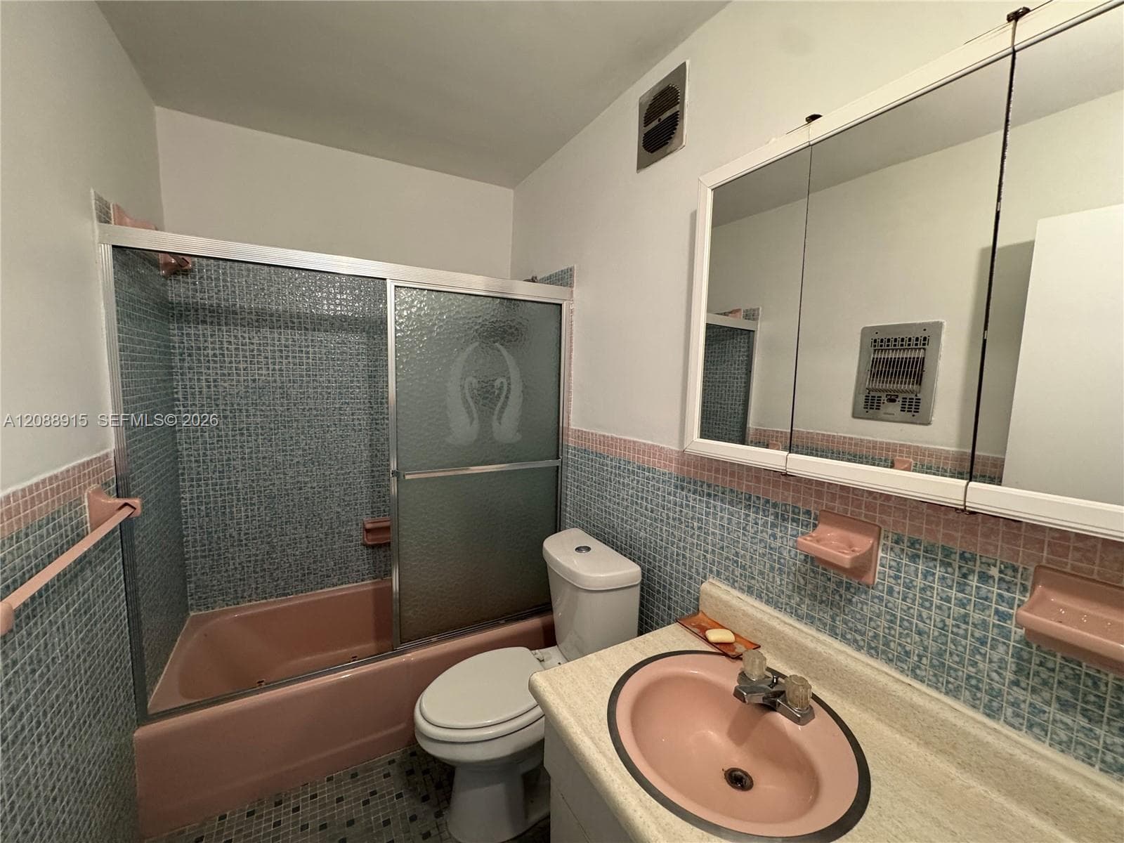 WASHINGTON CENTER CONDO · #311 in Miami Beach - Photo 6