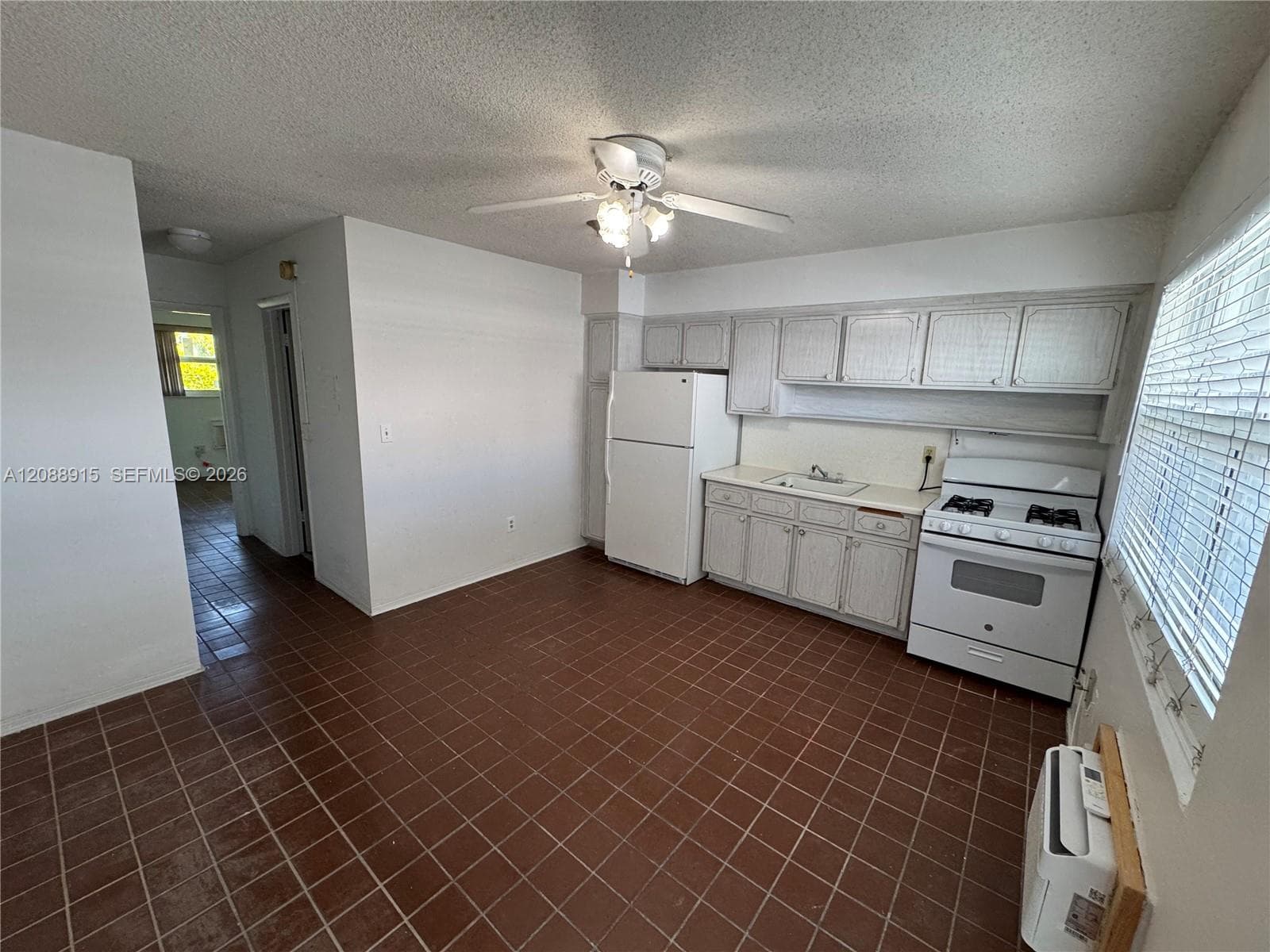 WASHINGTON CENTER CONDO · #311 in Miami Beach - Photo 1
