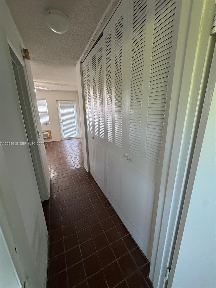 WASHINGTON CENTER CONDO · #311 in Miami Beach - Photo 8