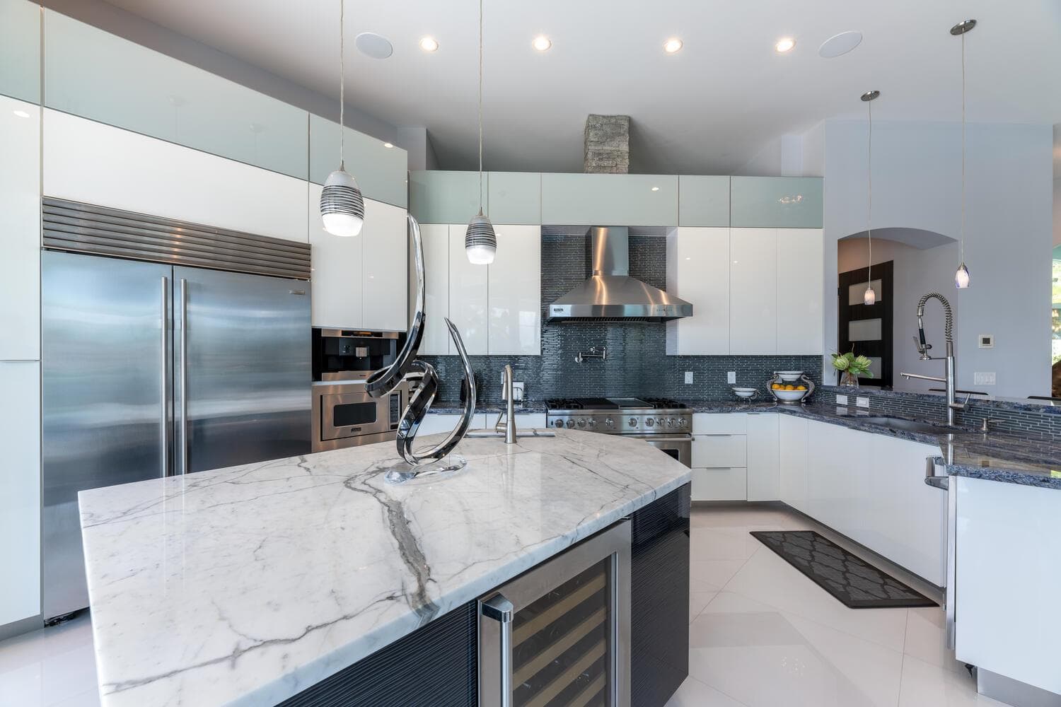 206 Arlington Rd West Palm-large-020-048