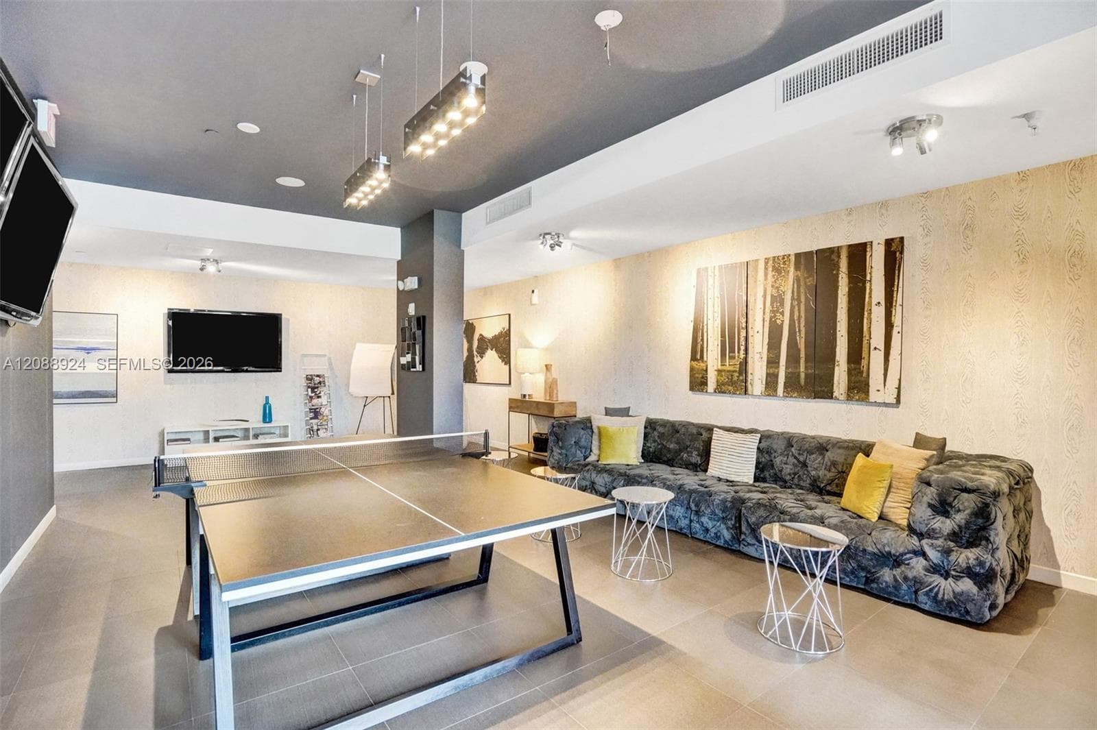 Club Room