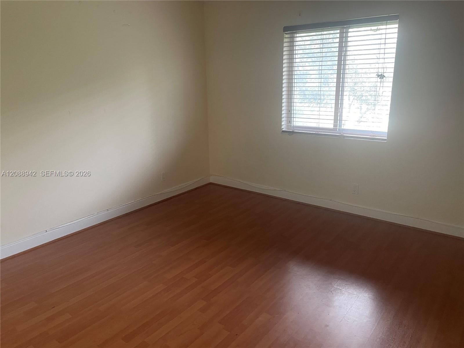 2447 NE 14th St #510 photo 16