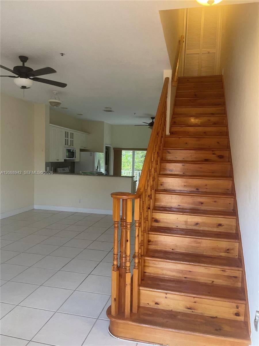 2447 NE 14th St #510 photo 15
