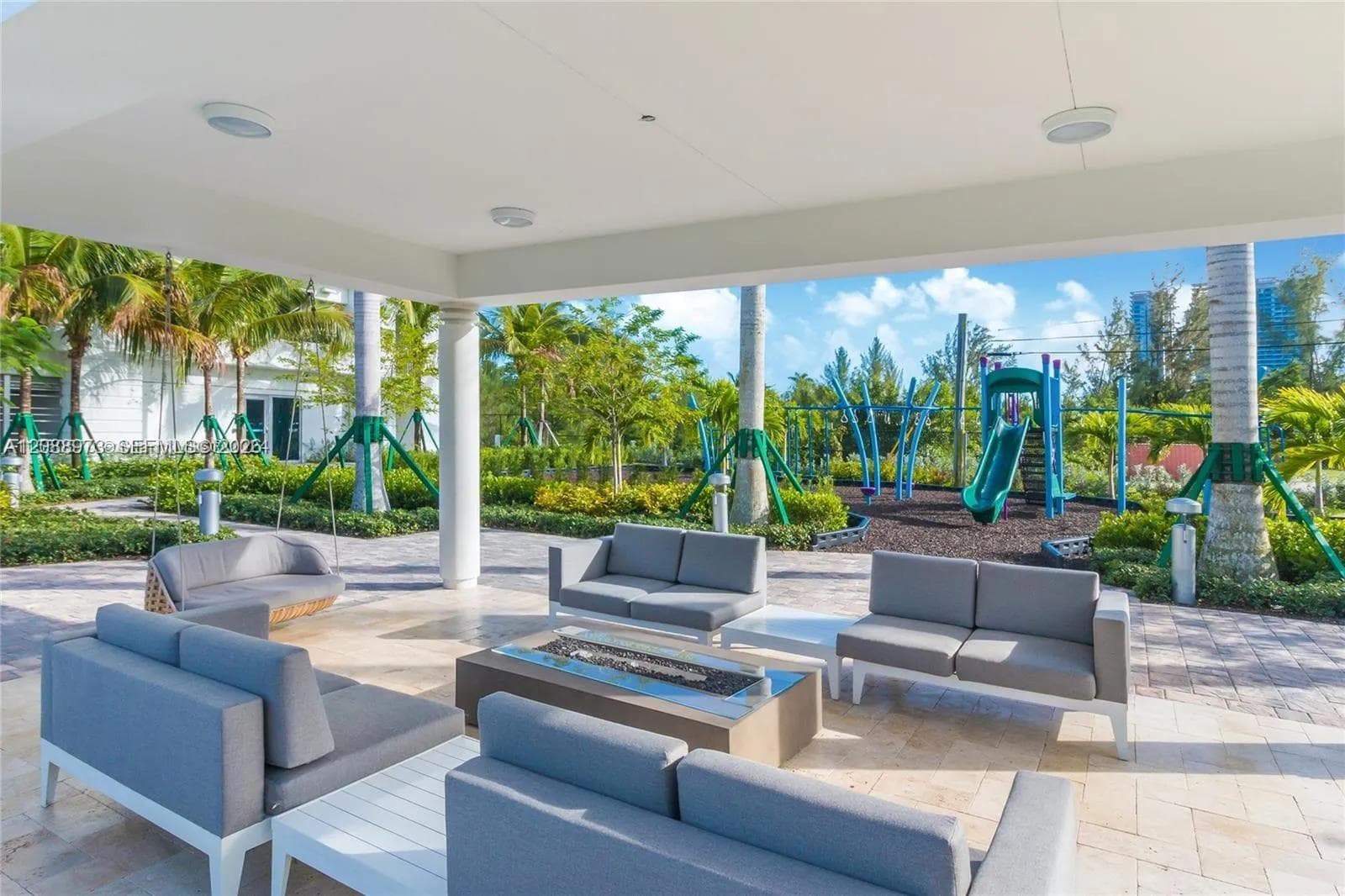 Marina Palmas Residence · #2210 in North Miami Beach - Photo 27