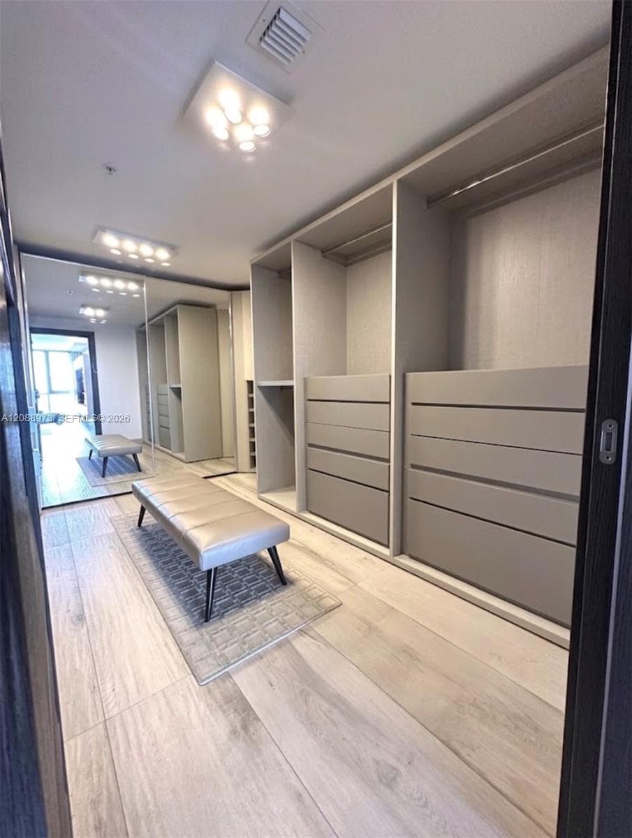 Marina Palmas Residence · #2210 in North Miami Beach - Photo 18