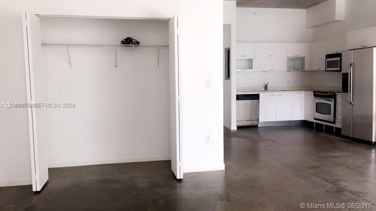 Loft Downtown II · #1404 in Miami - Photo 3