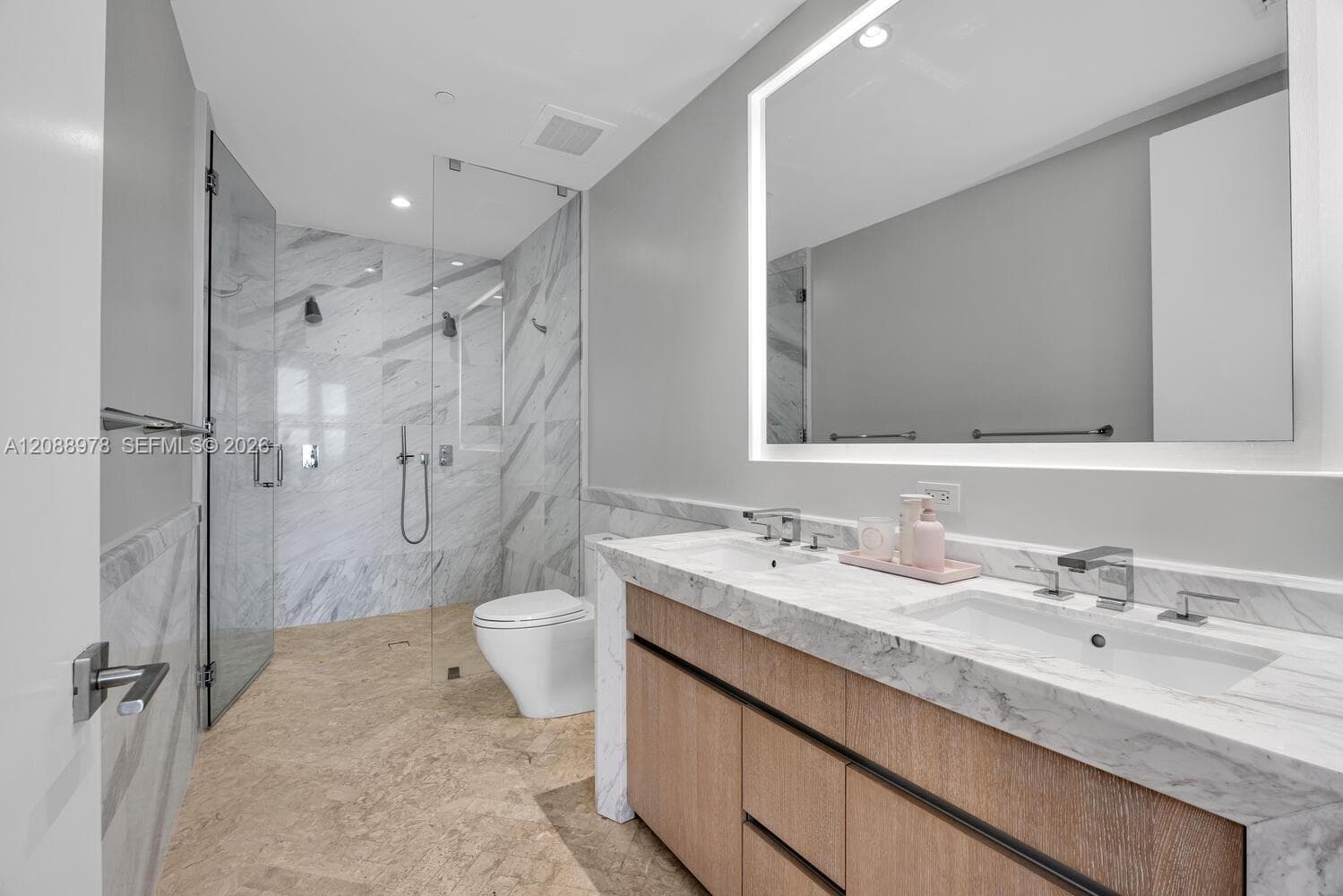 Park Grove Club Residences · #702 in Miami - Photo 17