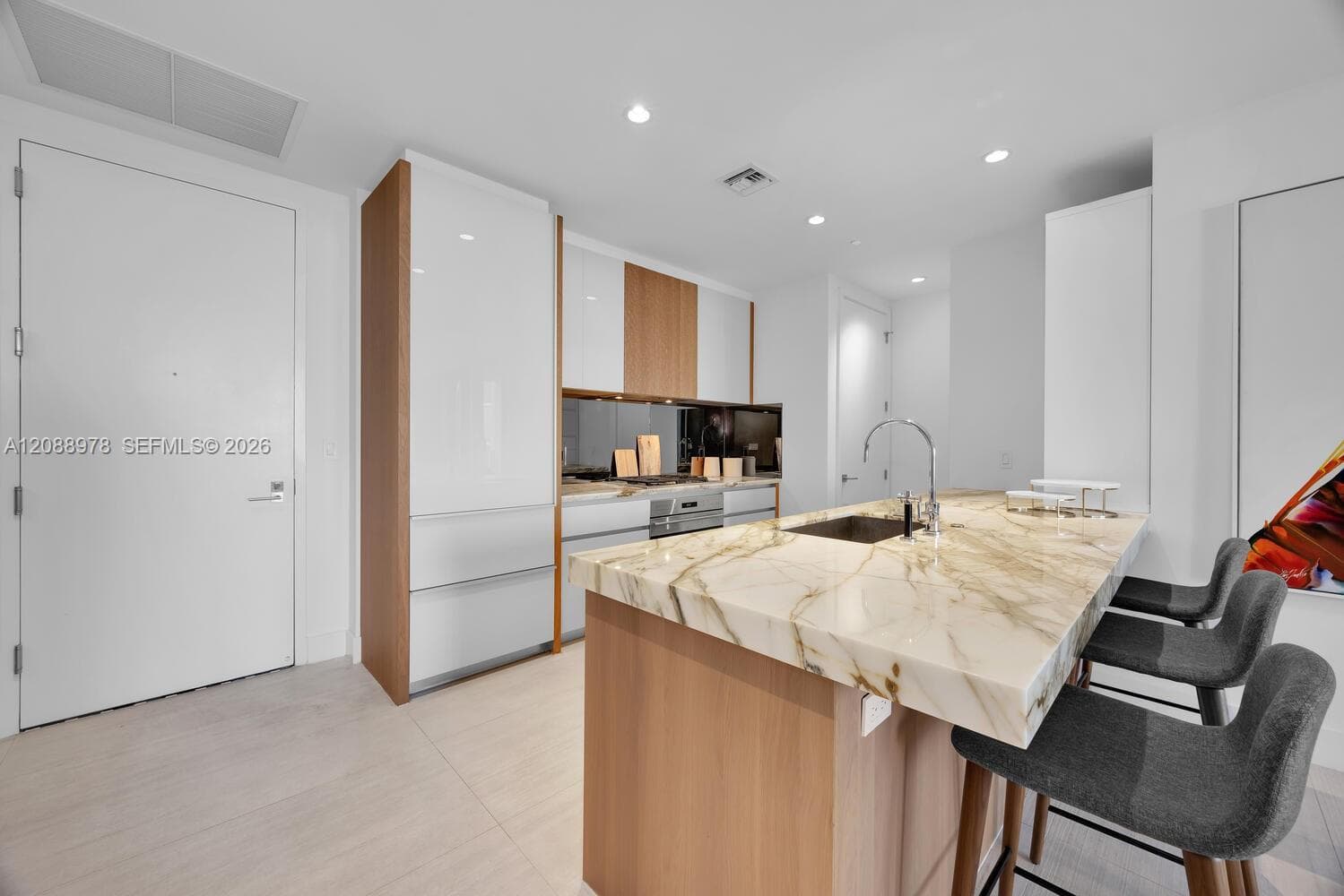 Park Grove Club Residences · #702 in Miami - Photo 10