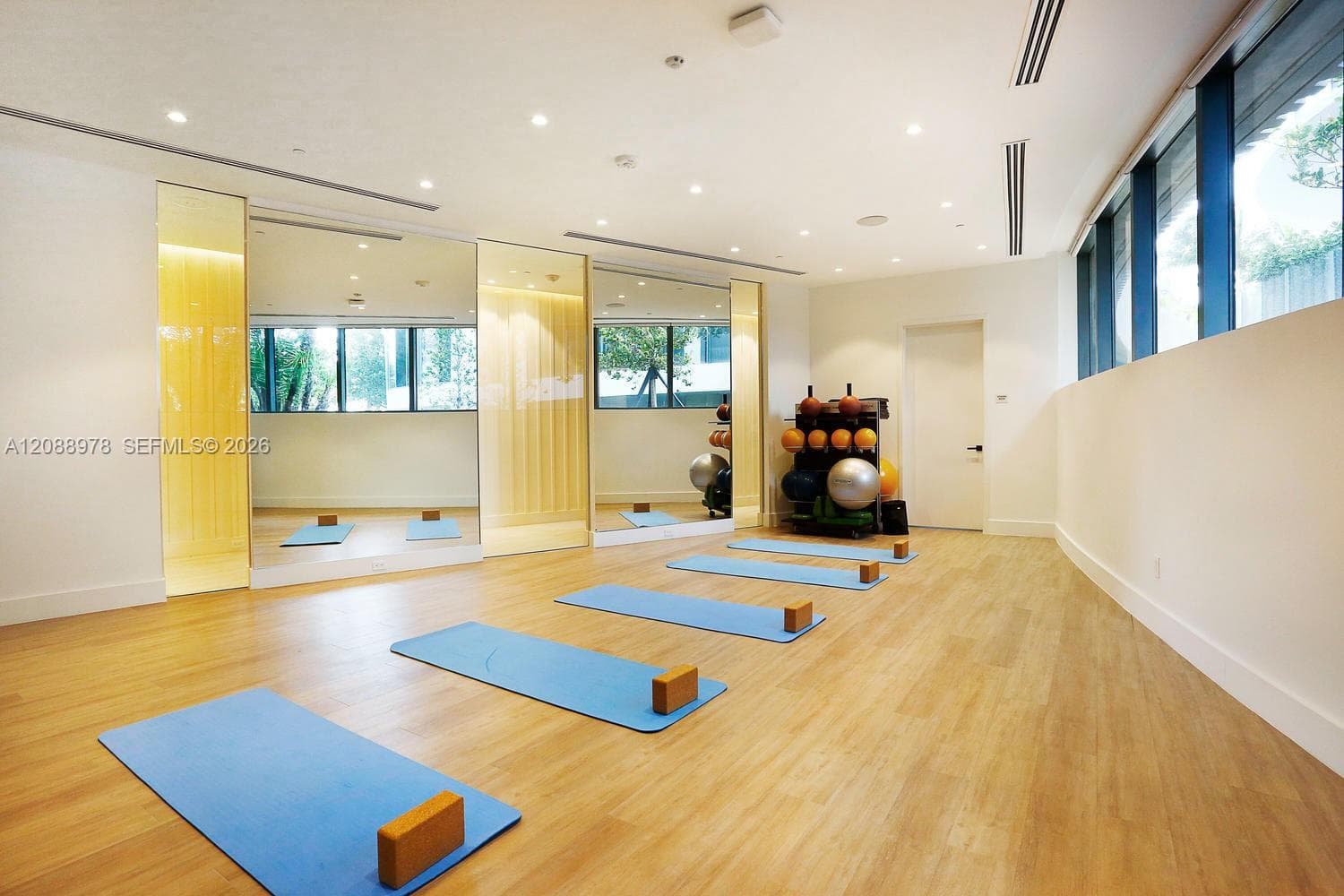 Park Grove Club Residences · #702 in Miami - Photo 29