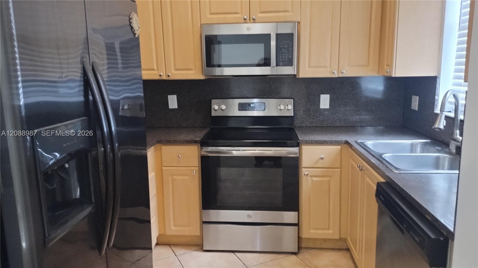 7965 W 33rd Ln #7965 photo 4