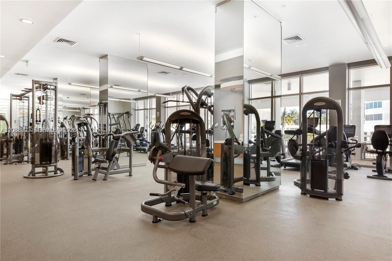 Harbour House · #1210 in Bal Harbour - Photo 25