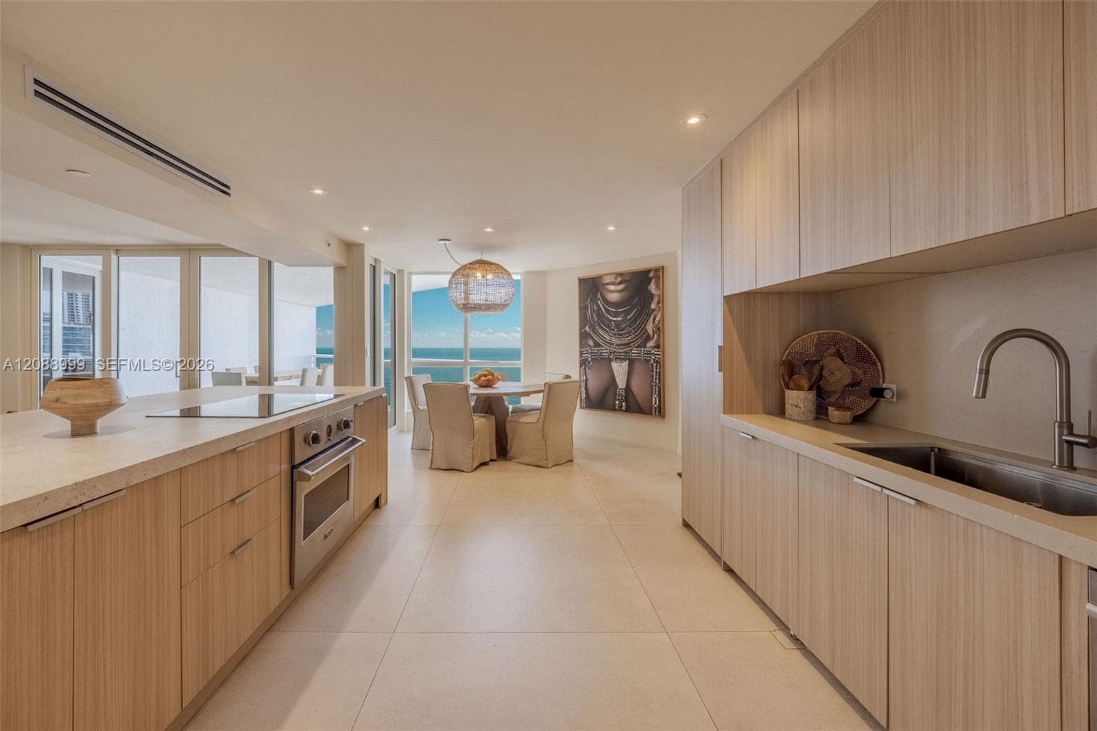 THE STERLING CONDO · #2206 in Miami Beach - Photo 5