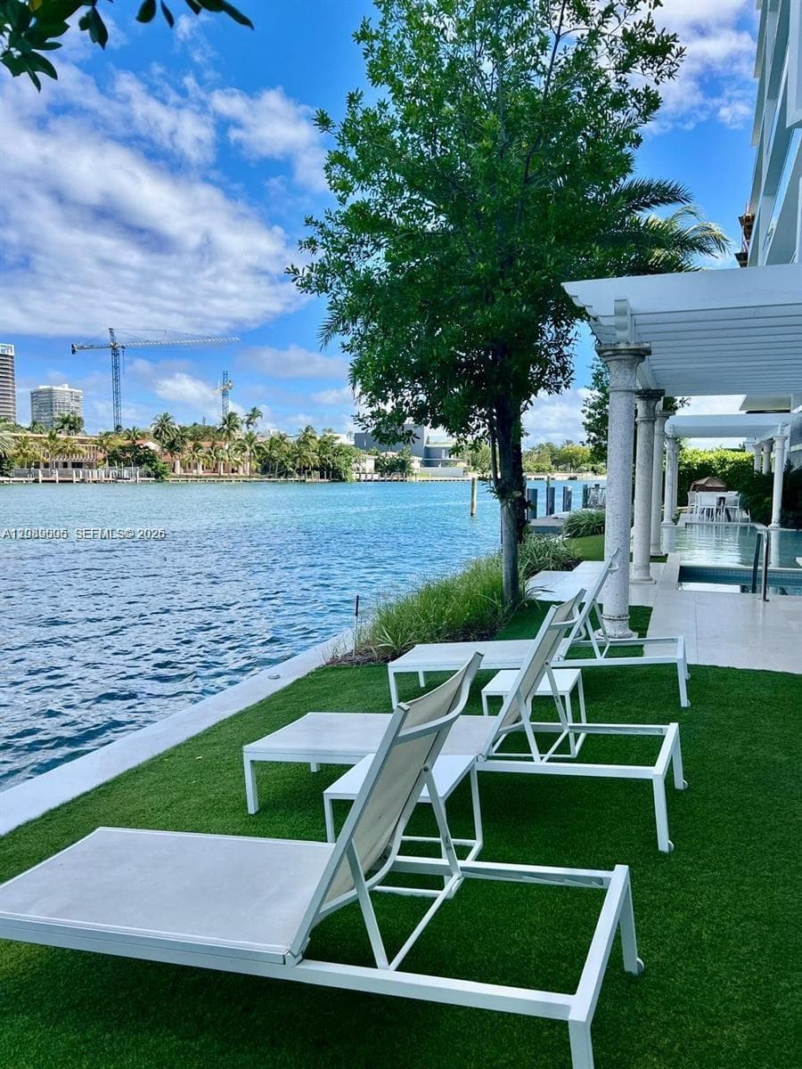 BAY HARBOUR ISLAND · #605 in Bay Harbor Islands - Photo 37