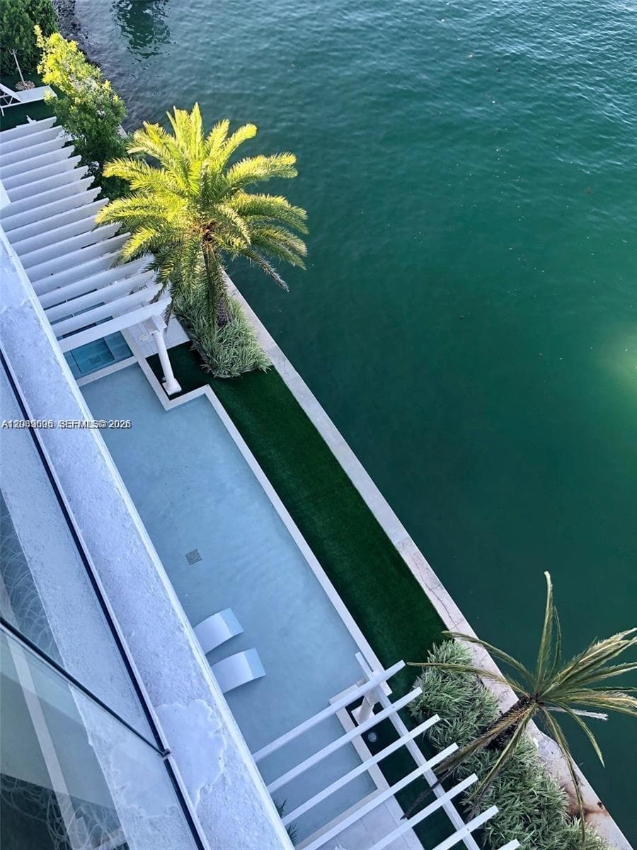 BAY HARBOUR ISLAND · #605 in Bay Harbor Islands - Photo 48