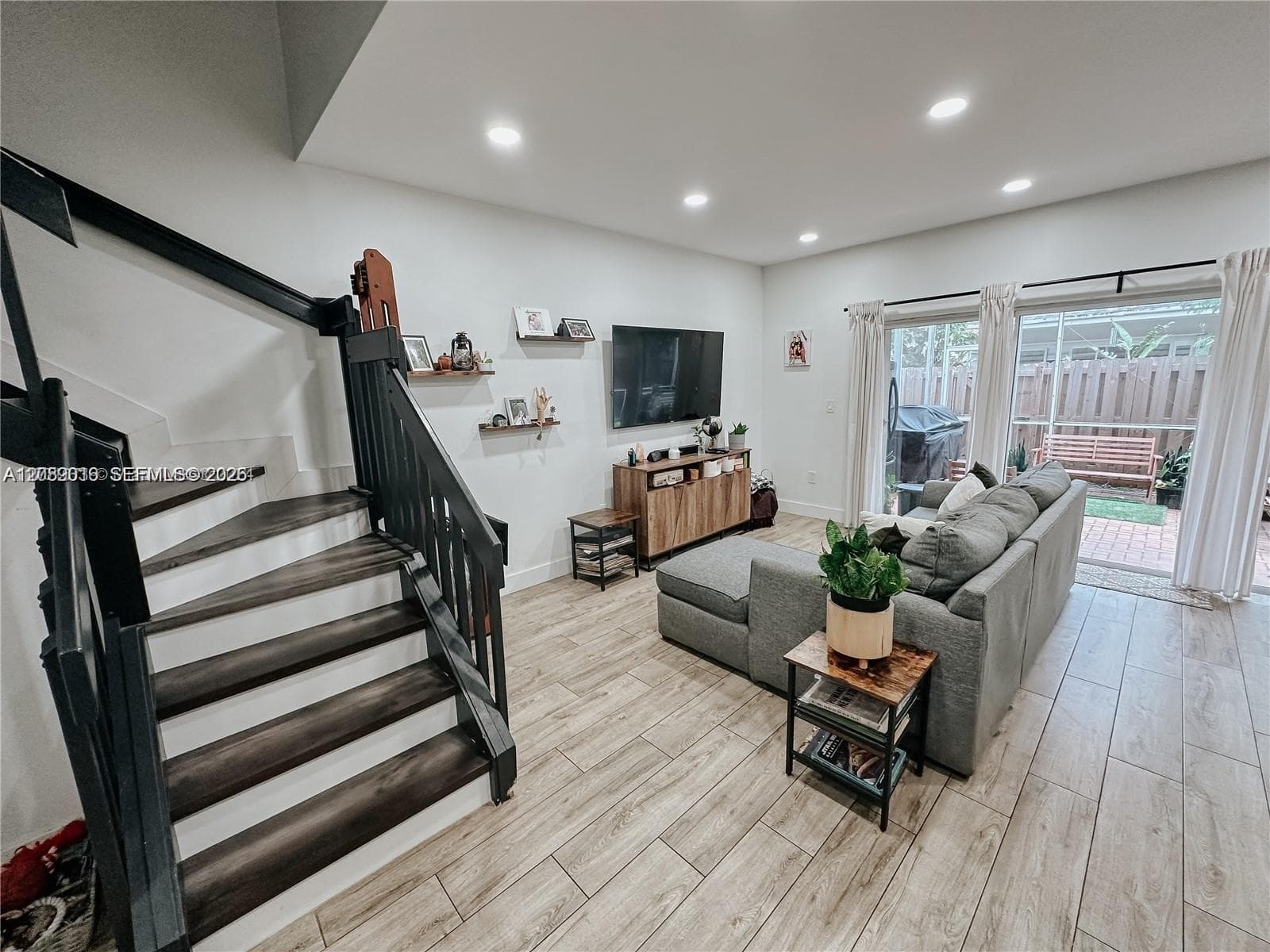 11807 SW 99th Ln photo 13