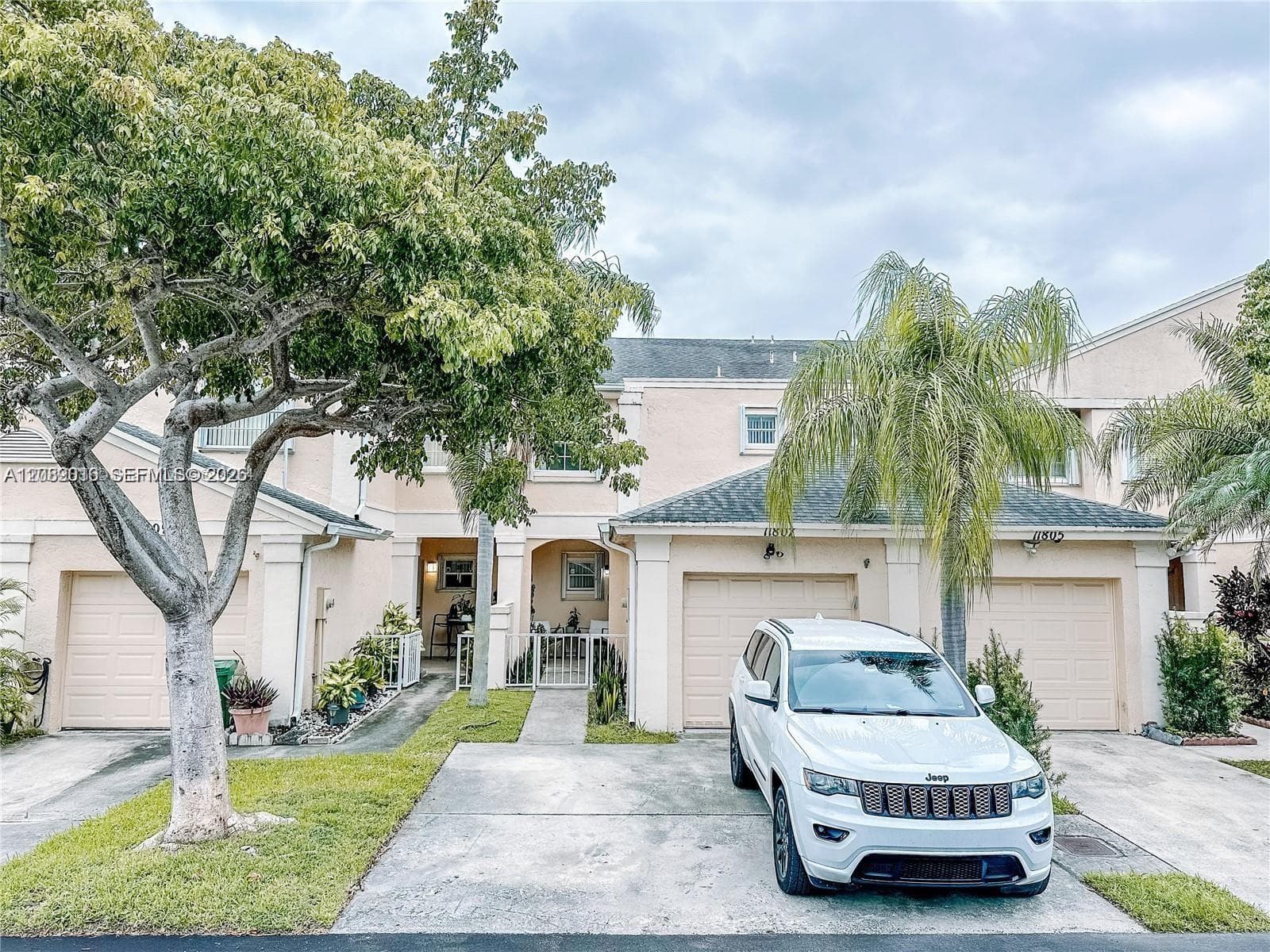 11807 SW 99th Ln photo 1