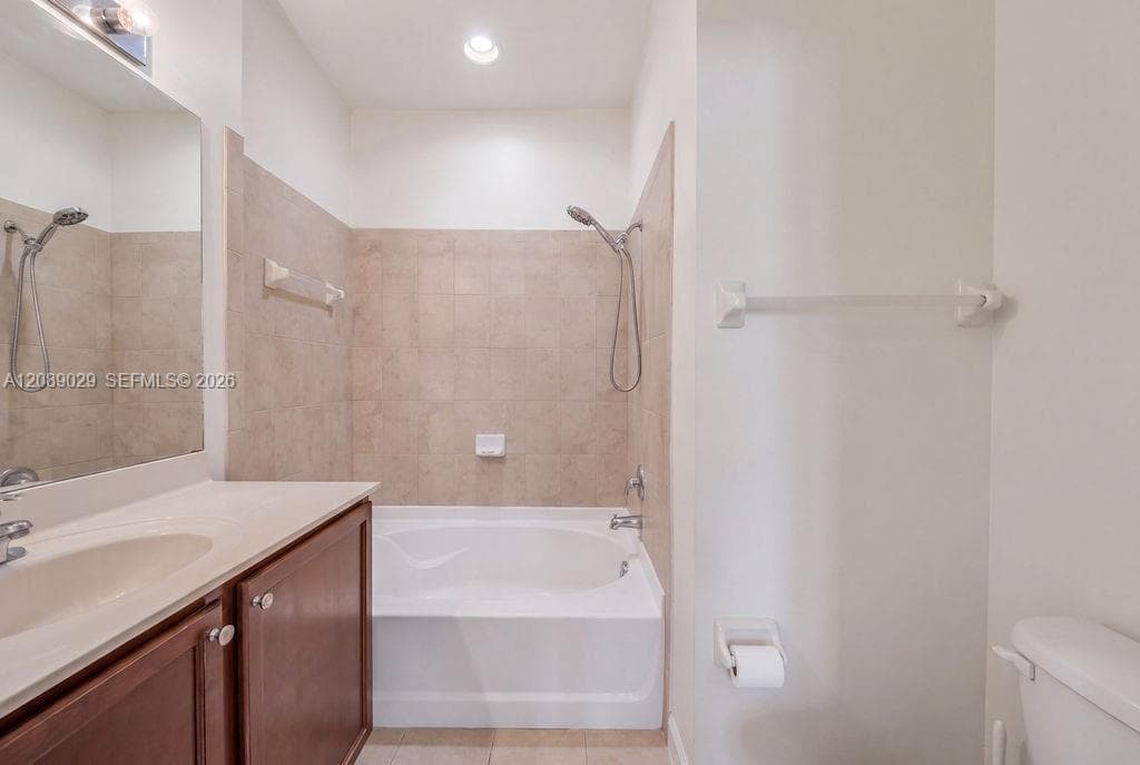 ST MORTIZ · #213 in Doral - Photo 22