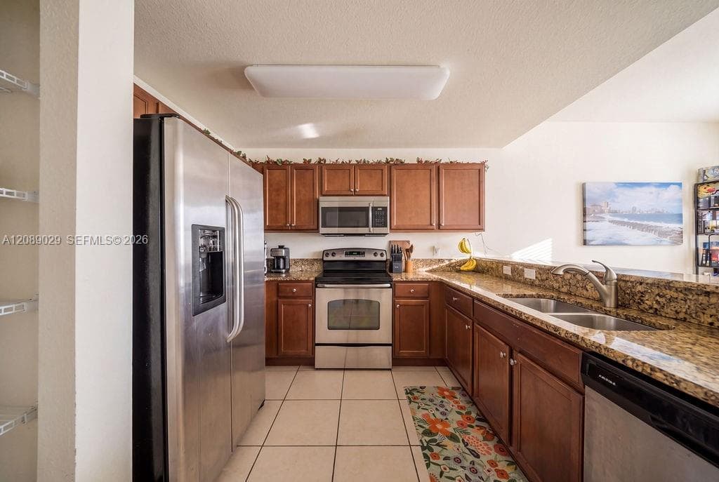 ST MORTIZ · #213 in Doral - Photo 5