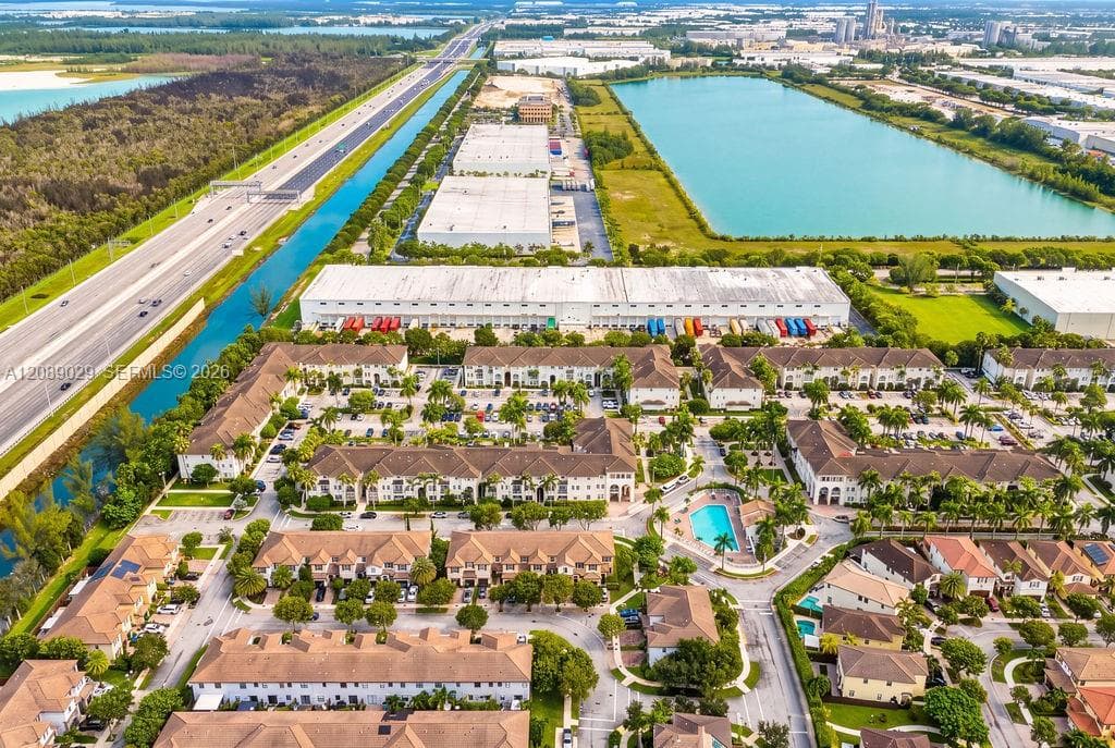 ST MORTIZ · #213 in Doral - Photo 49