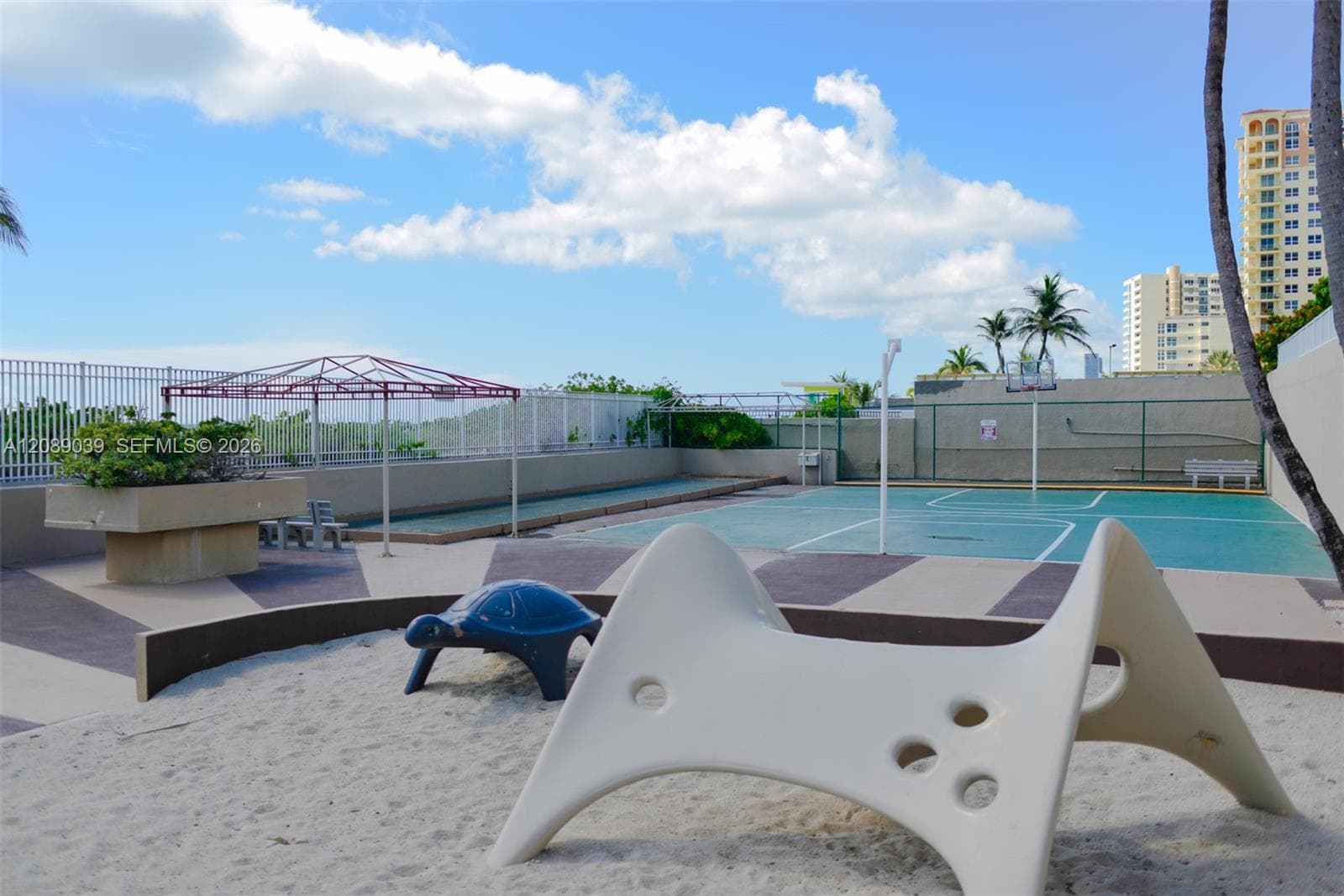 HEMISPHERES CONDO · #5G in Hallandale Beach - Photo 26
