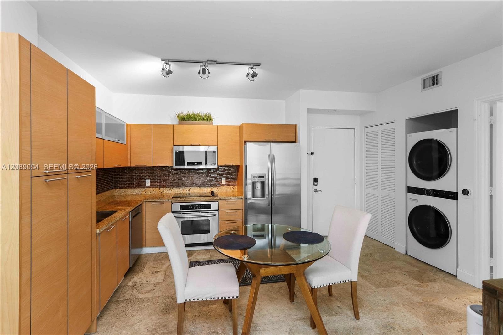 MIDTOWN LOFTS · #604 in Miami - Photo 6