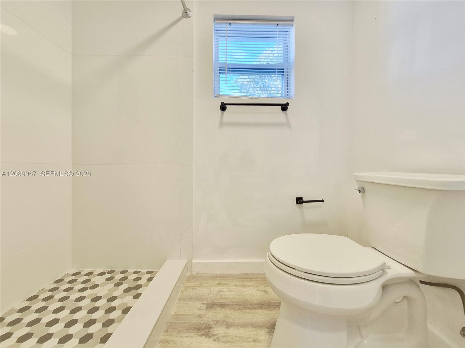 EVANSTON HEIGHTS · #1 in Miami - Photo 8