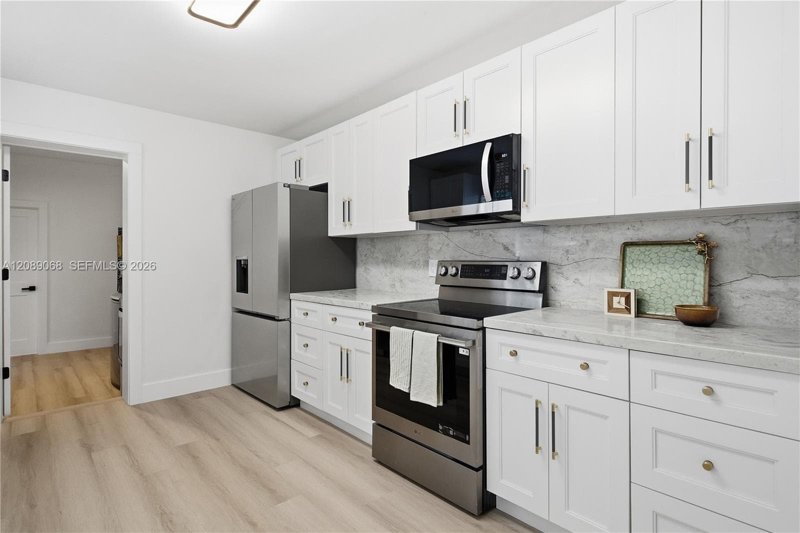 16010 SW 100th Ct photo 6