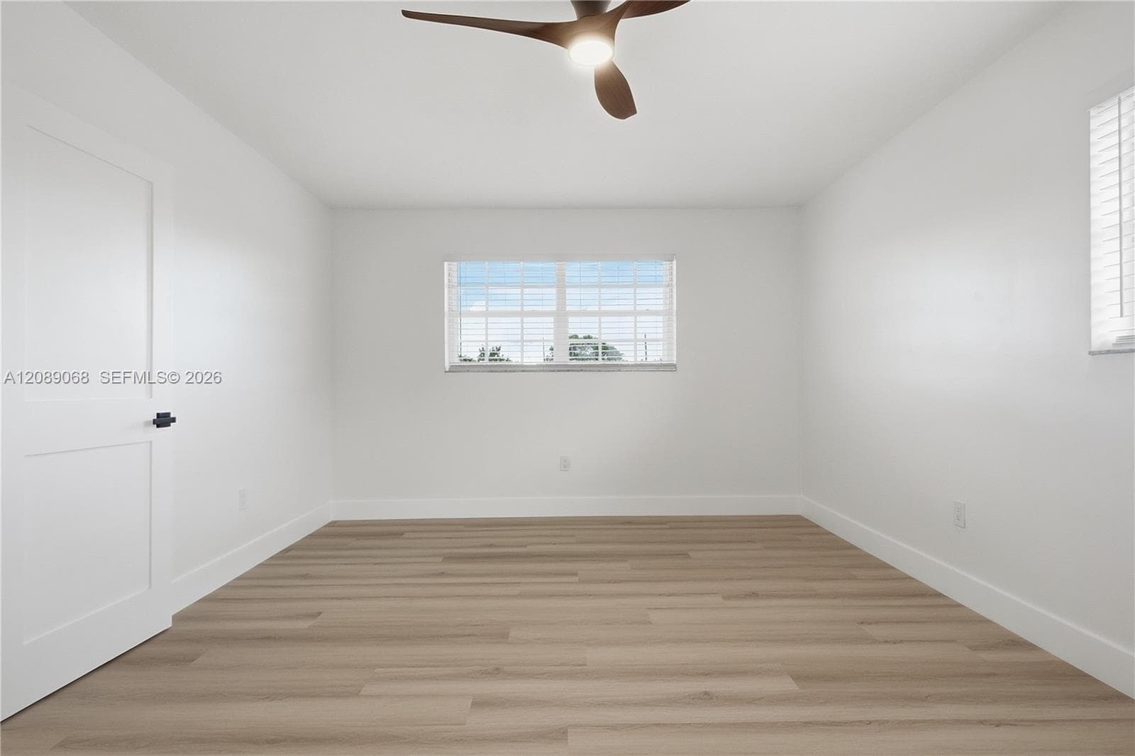 16010 SW 100th Ct photo 16