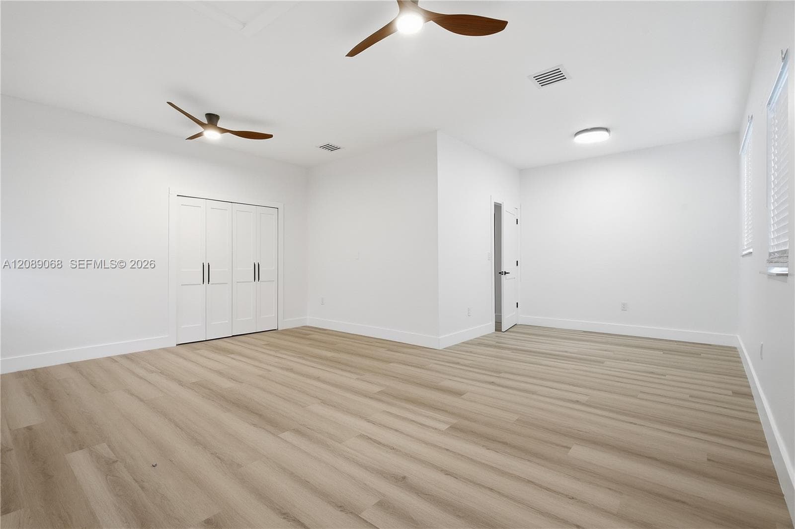 16010 SW 100th Ct photo 12
