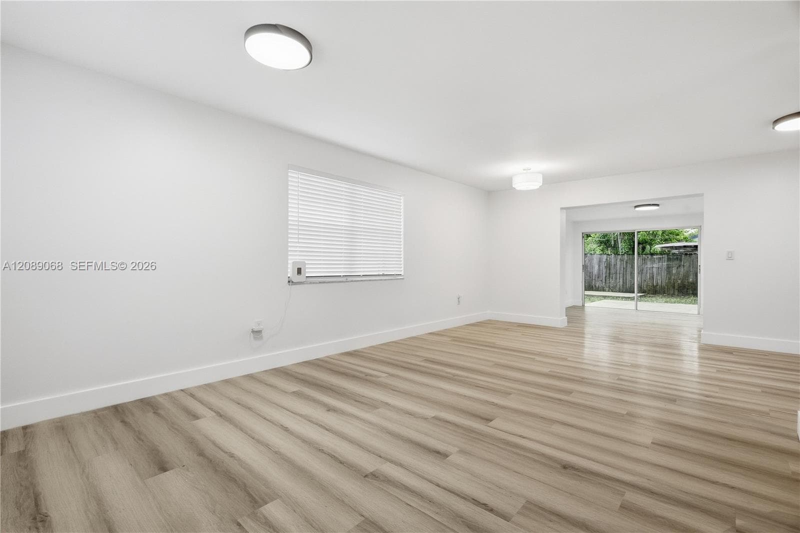16010 SW 100th Ct photo 7