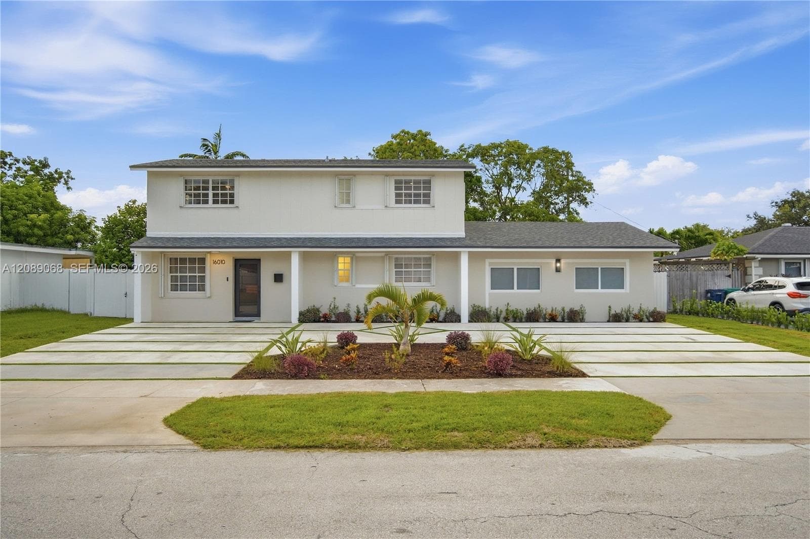 16010 SW 100th Ct photo 1