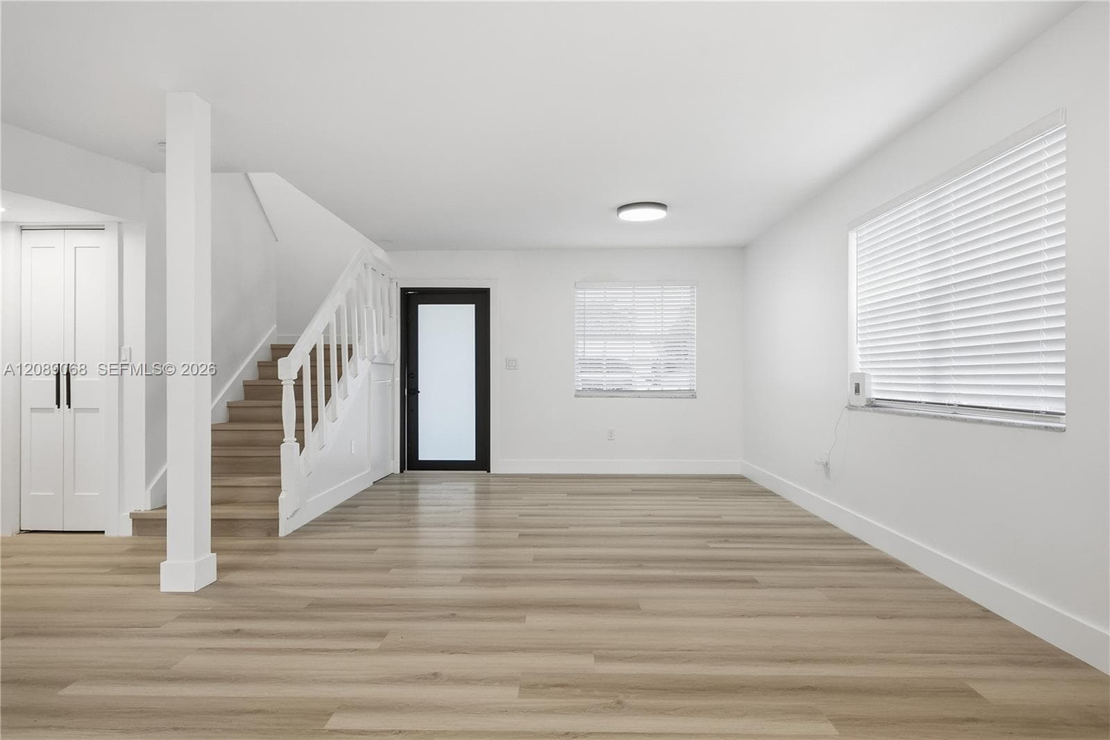 16010 SW 100th Ct photo 9