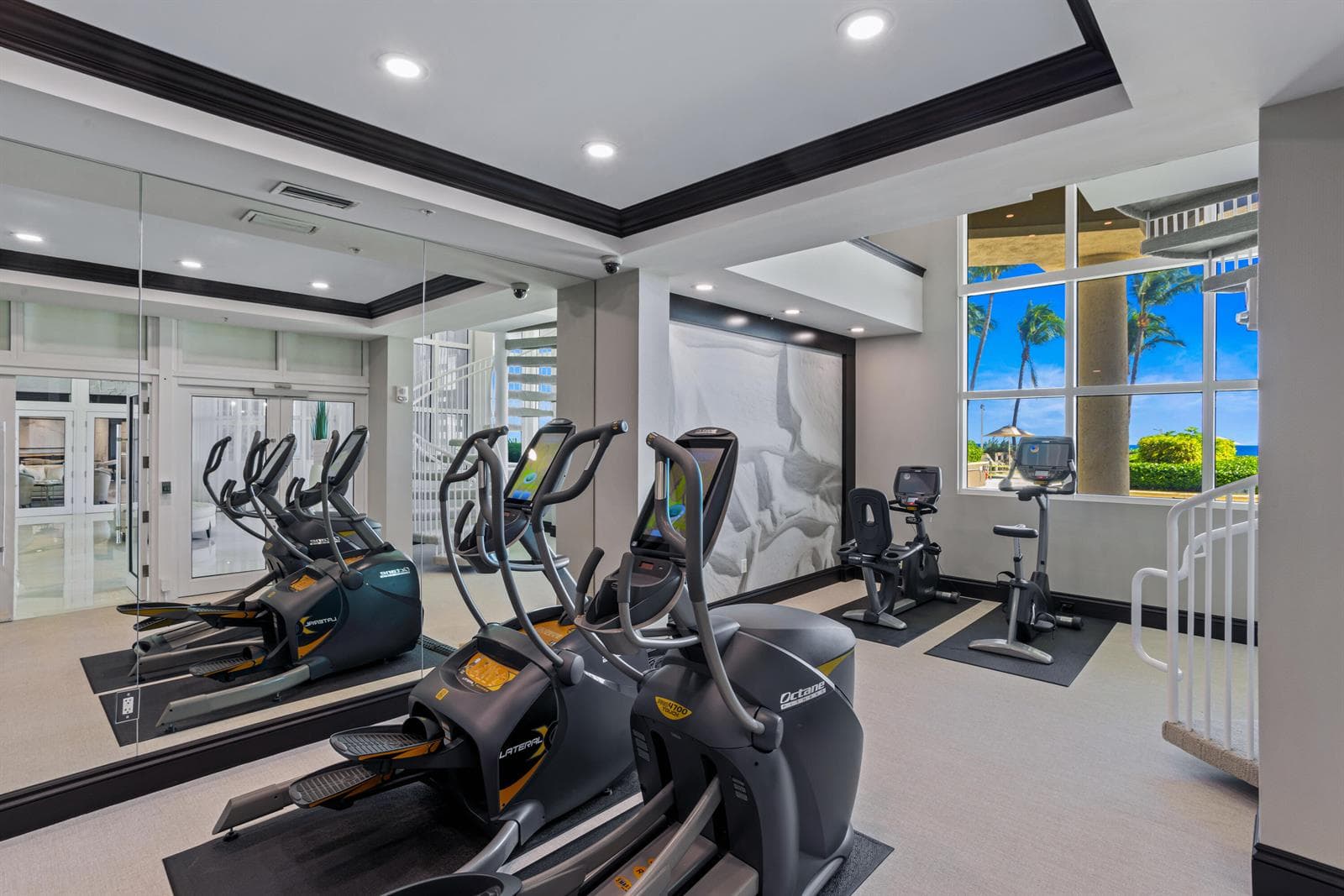 FITNESS CENTER