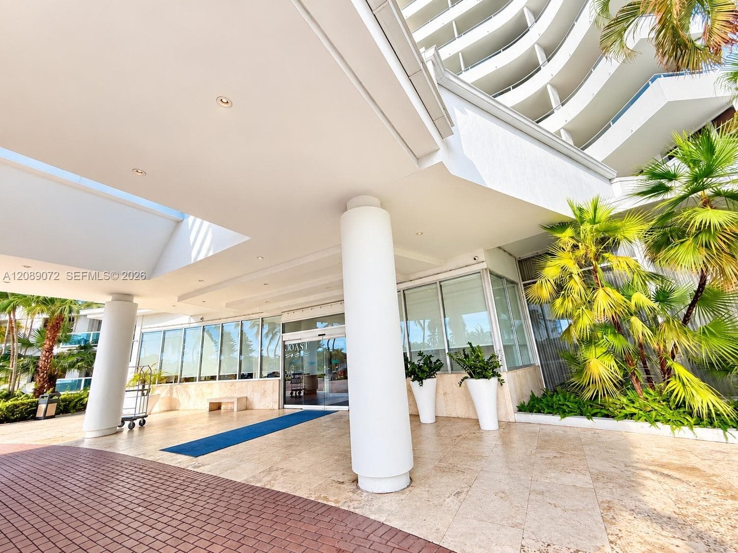 Seacoast 5151 · #310 in Miami Beach - Photo 17