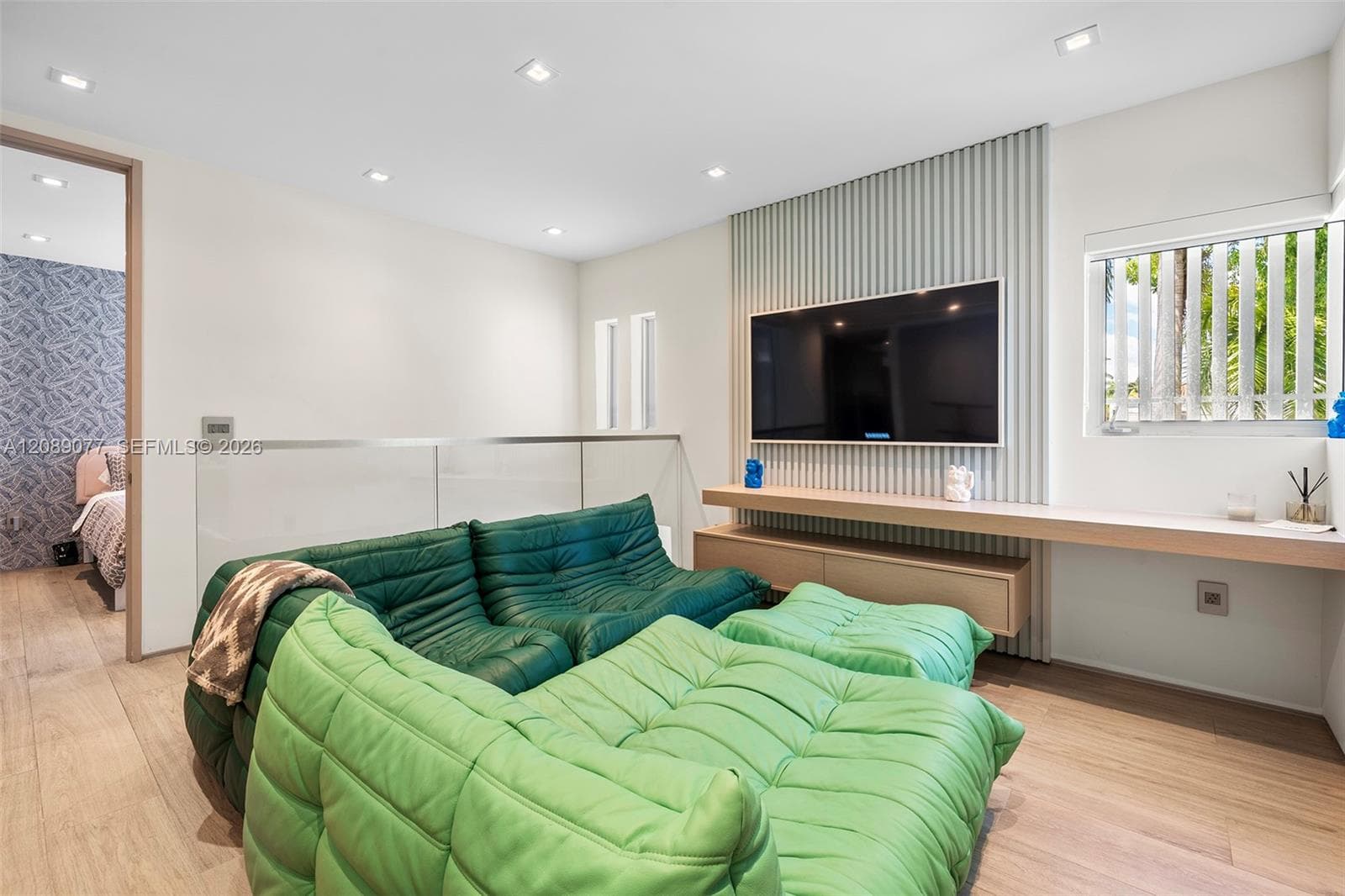 110 Venetian Way (Rivo Alto) photo 36