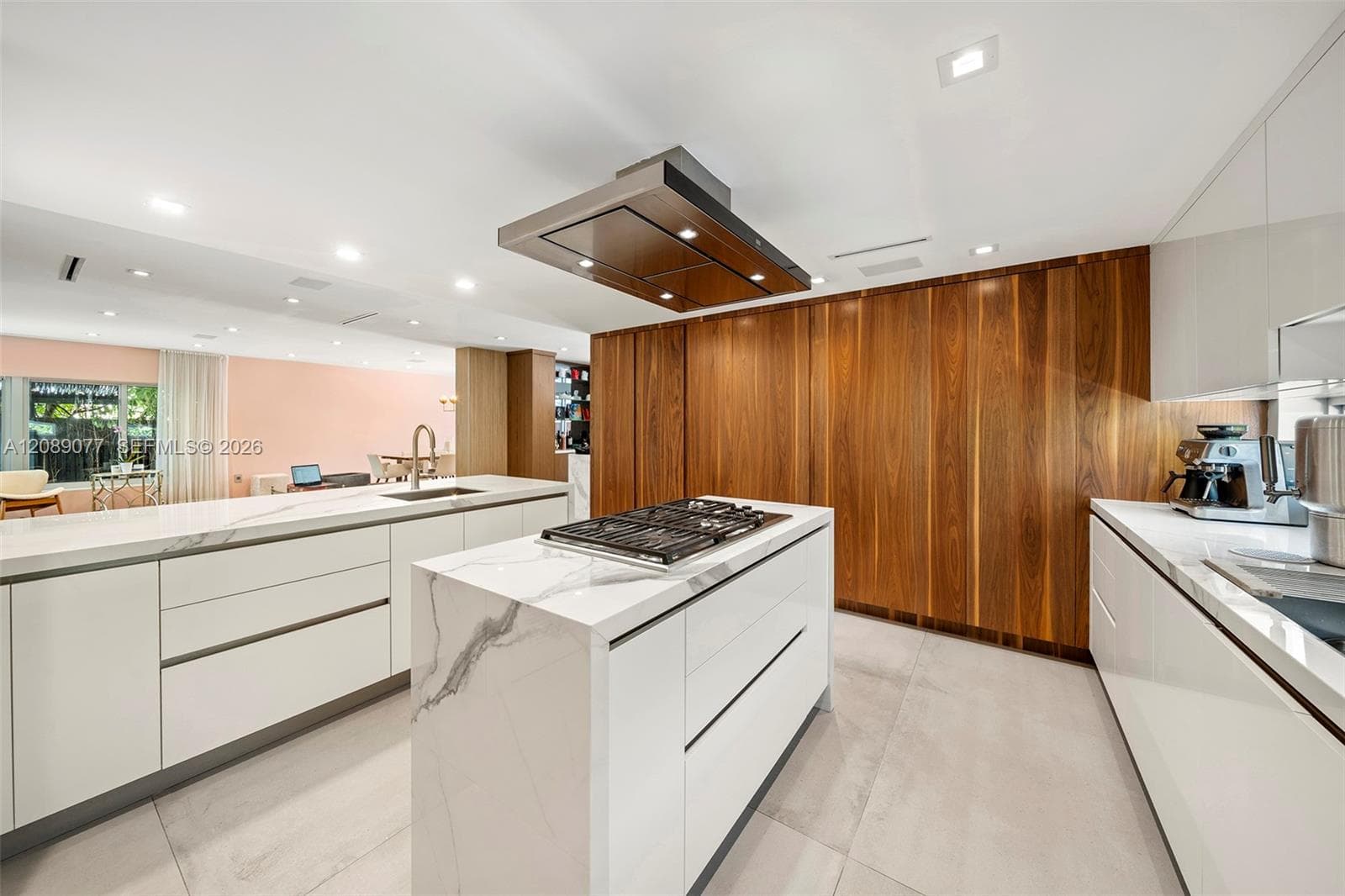 110 Venetian Way (Rivo Alto) photo 9