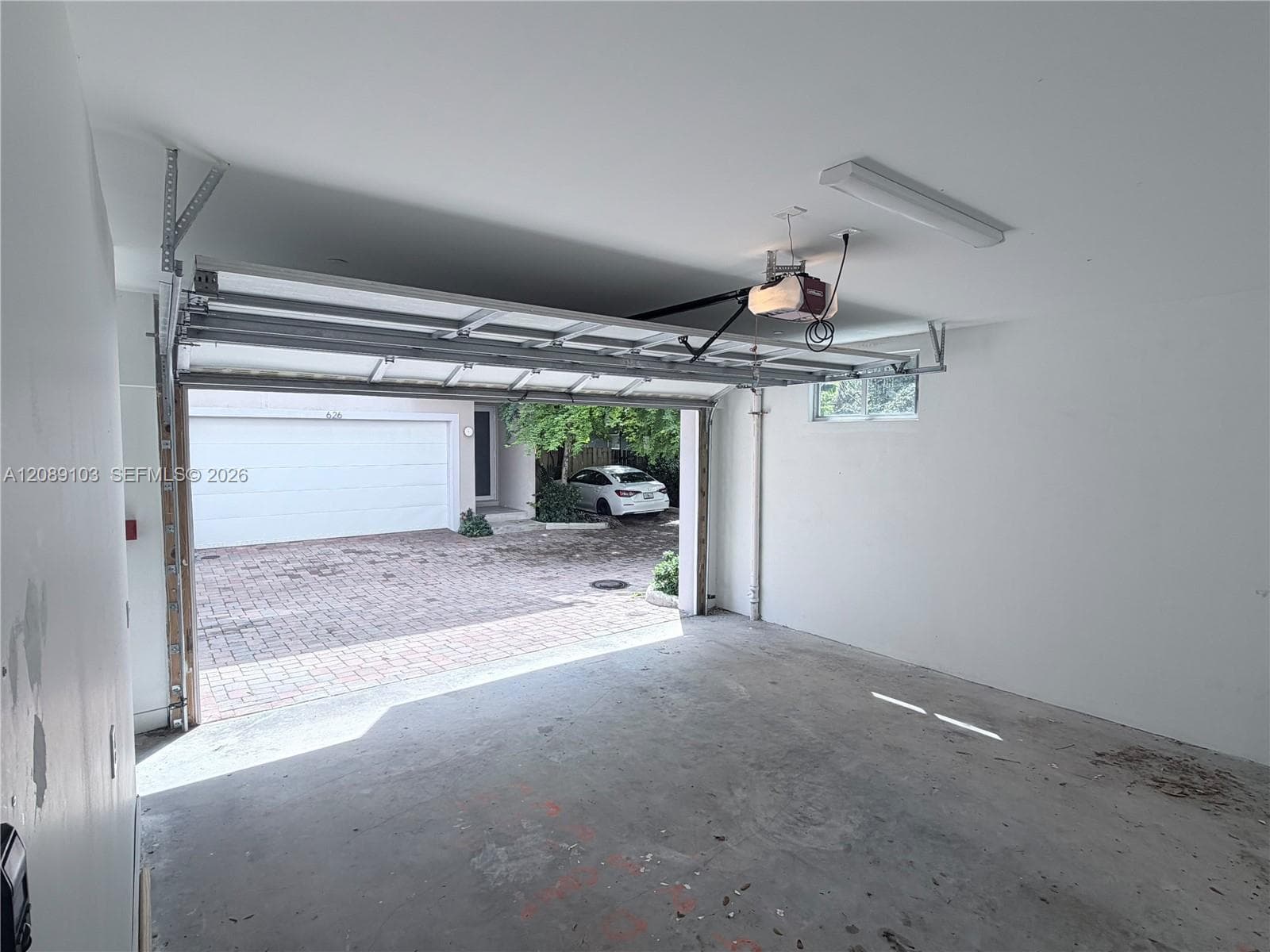 612 NE 12th Ave #612 photo 18