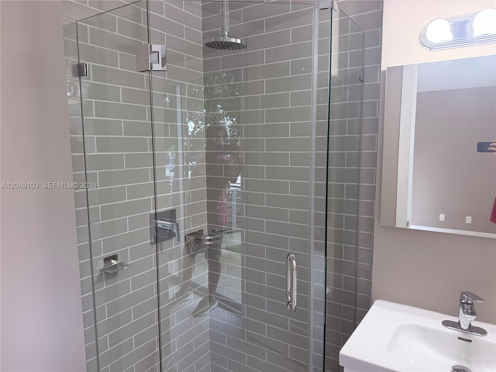 612 NE 12th Ave #612 photo 15