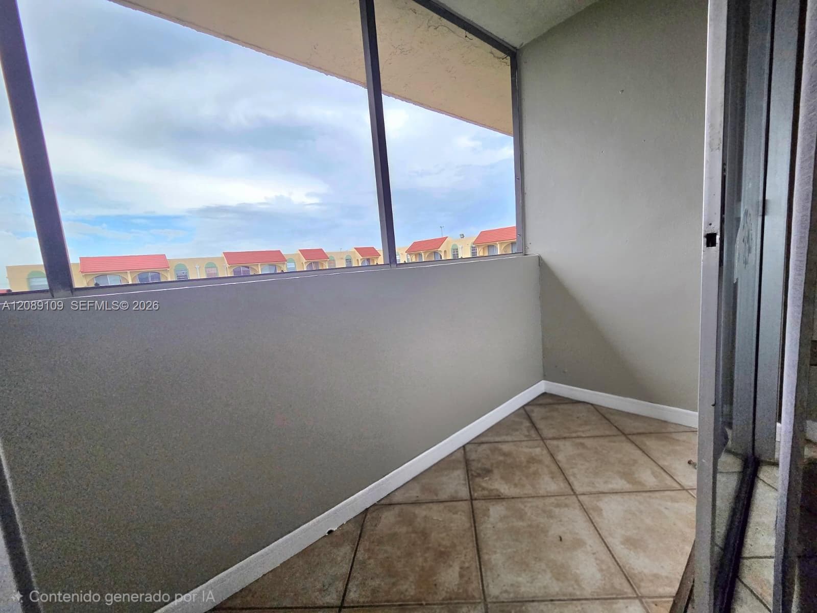 PINEBARK CONDO NO 3 · #507 in Miami - Photo 9