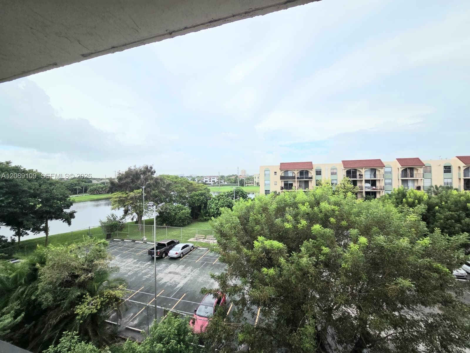PINEBARK CONDO NO 3 · #507 in Miami - Photo 10