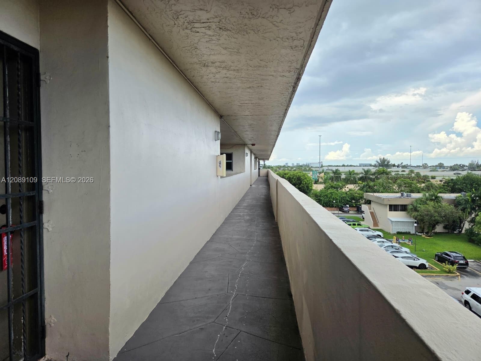 PINEBARK CONDO NO 3 · #507 in Miami - Photo 4