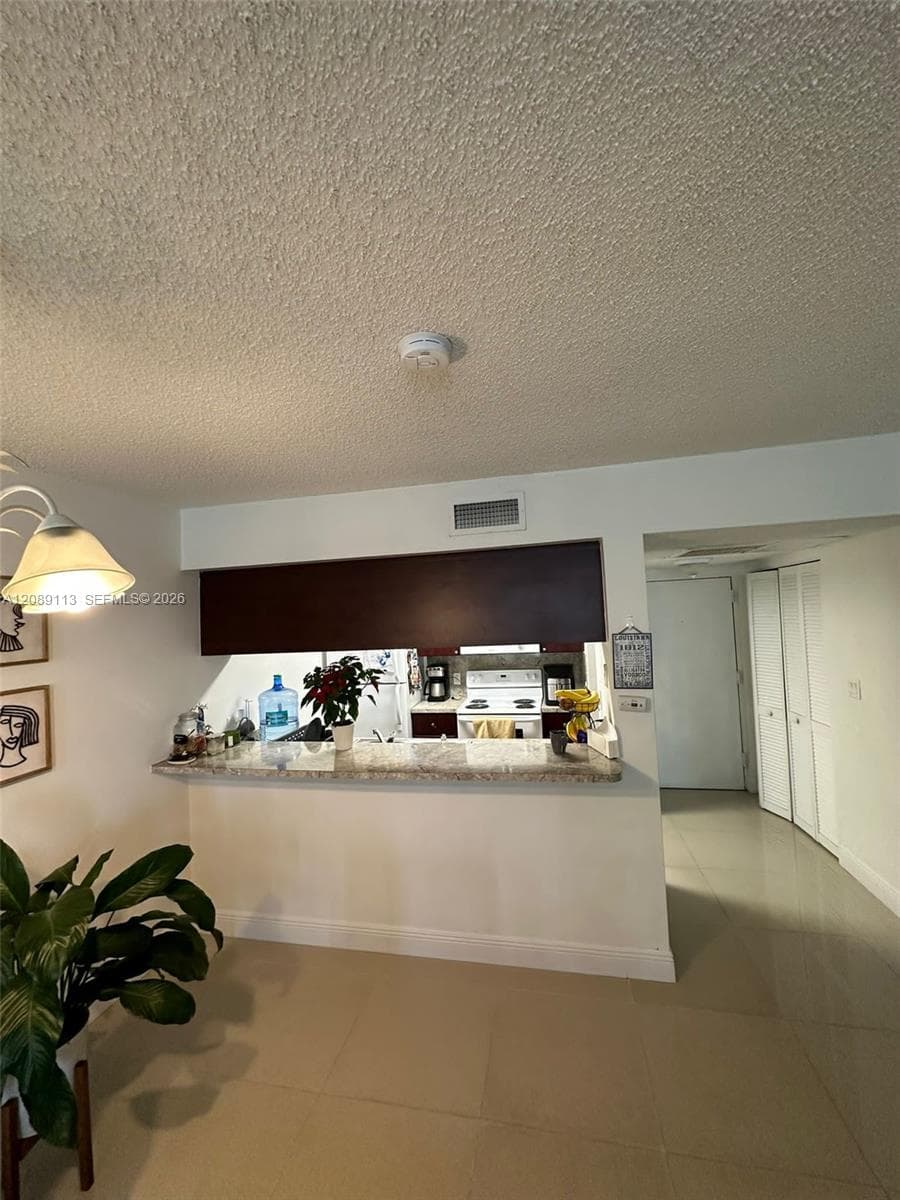 LAS VISTAS AT DORAL CONDO · #445 in Doral - Photo 6