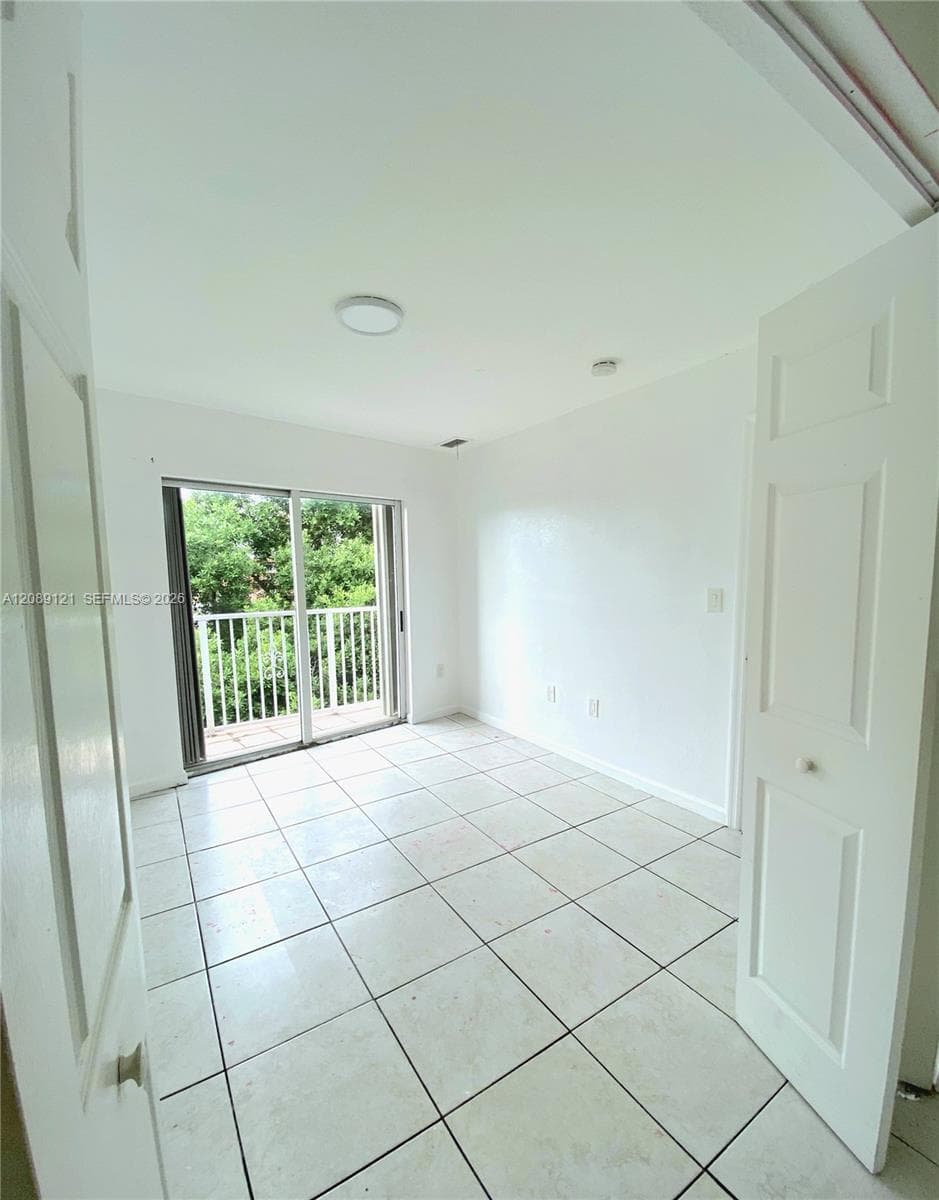 LAWRENCE ESTATE LAND CO · #12 in Miami - Photo 24